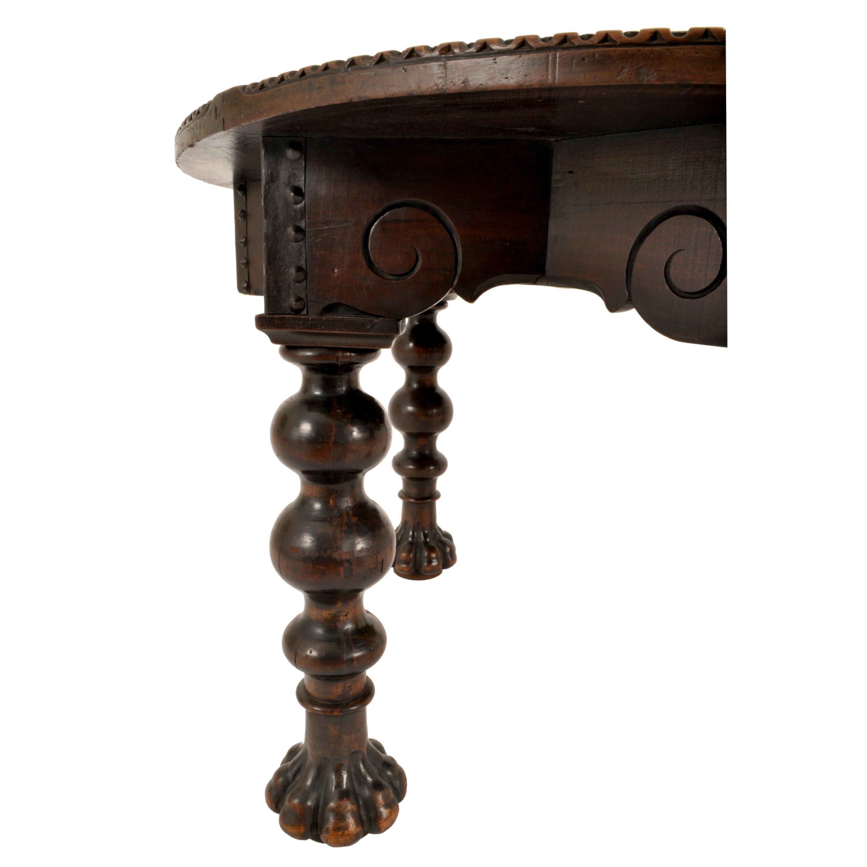 Ancienne table à brasero en fer, en noyer et laiton, style 17e siècle espagnol 1880 en vente 1