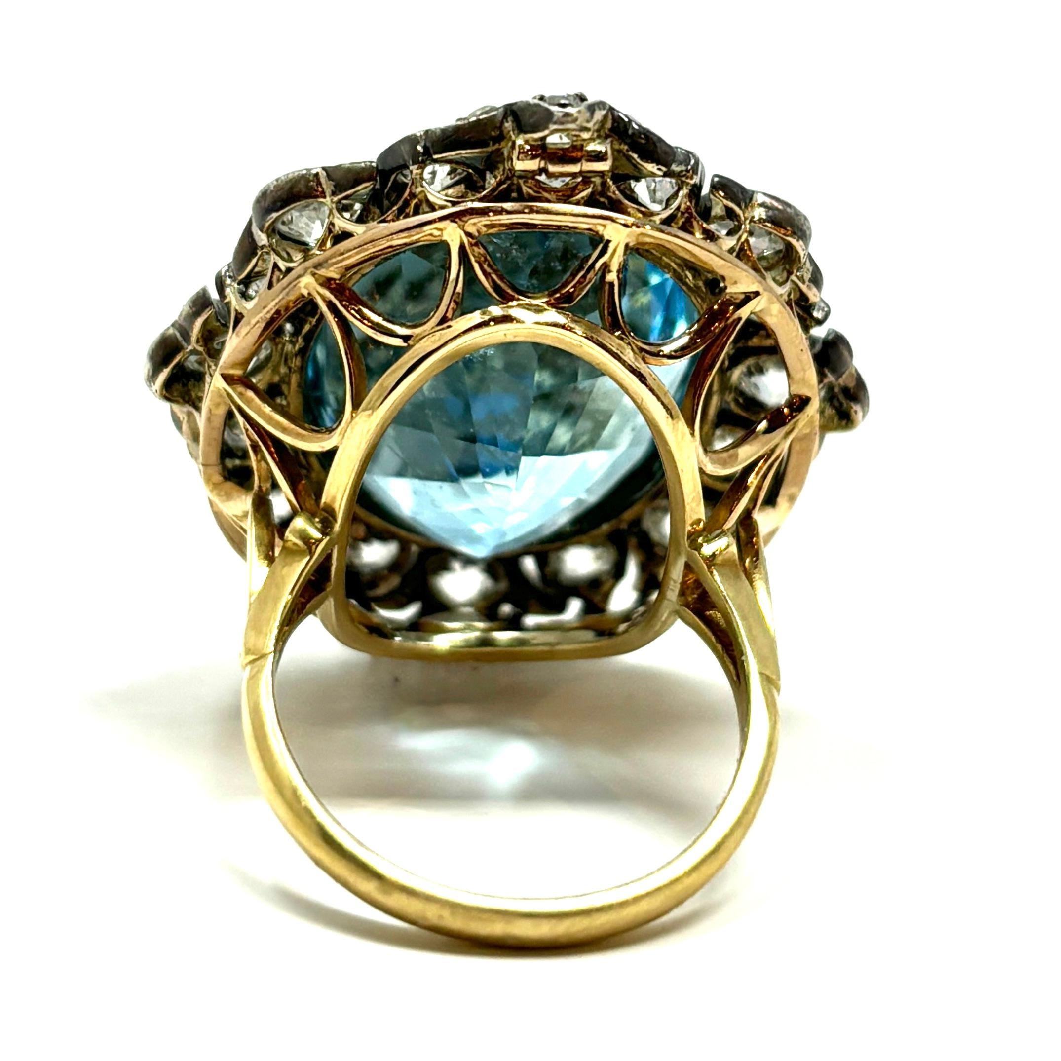 Victorien Bague ancienne en or 18 carats, aigue-marine et diamants en vente