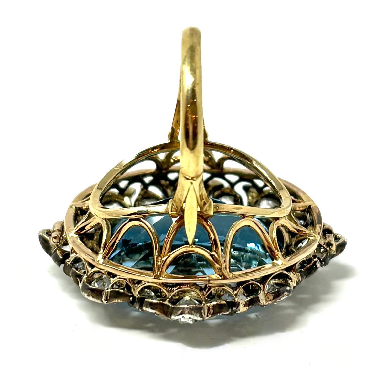 Bague ancienne en or 18 carats, aigue-marine et diamants Unisexe en vente