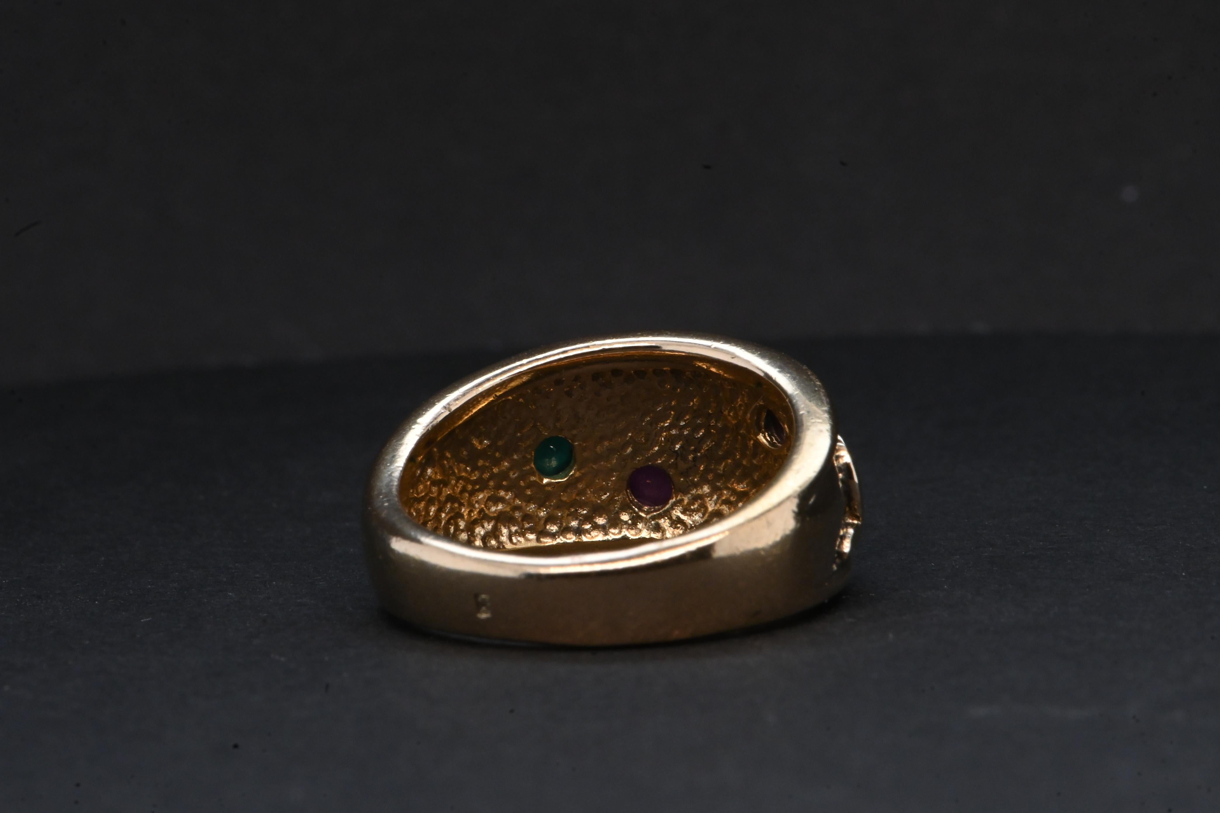 Brilliant Cut Antique 18 Carat Gold Ring Set With Precious Stones For Sale