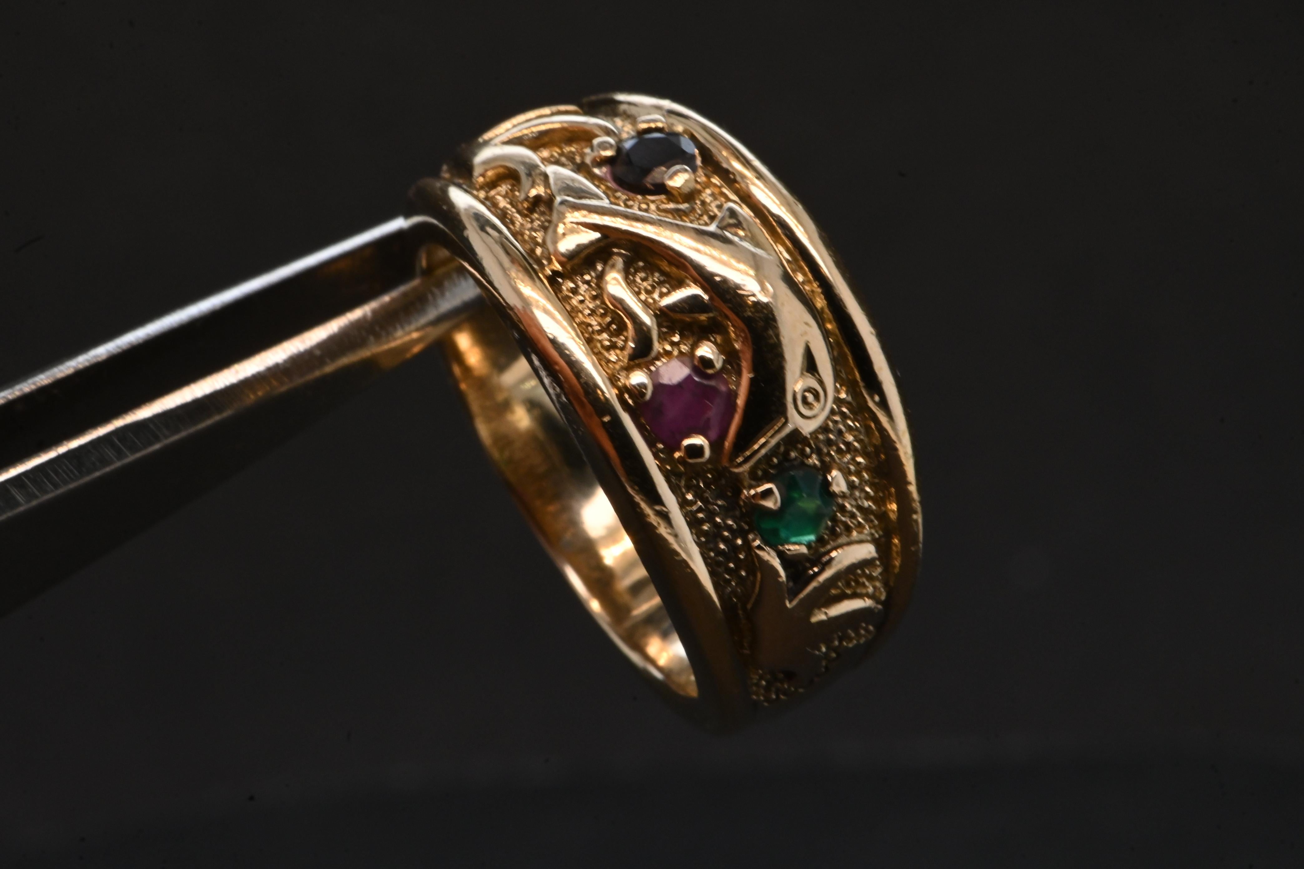 Antique 18 Carat Gold Ring Set With Precious Stones For Sale 2
