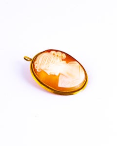 Antique 18 Carat Yellow Gold Cameo Brooch