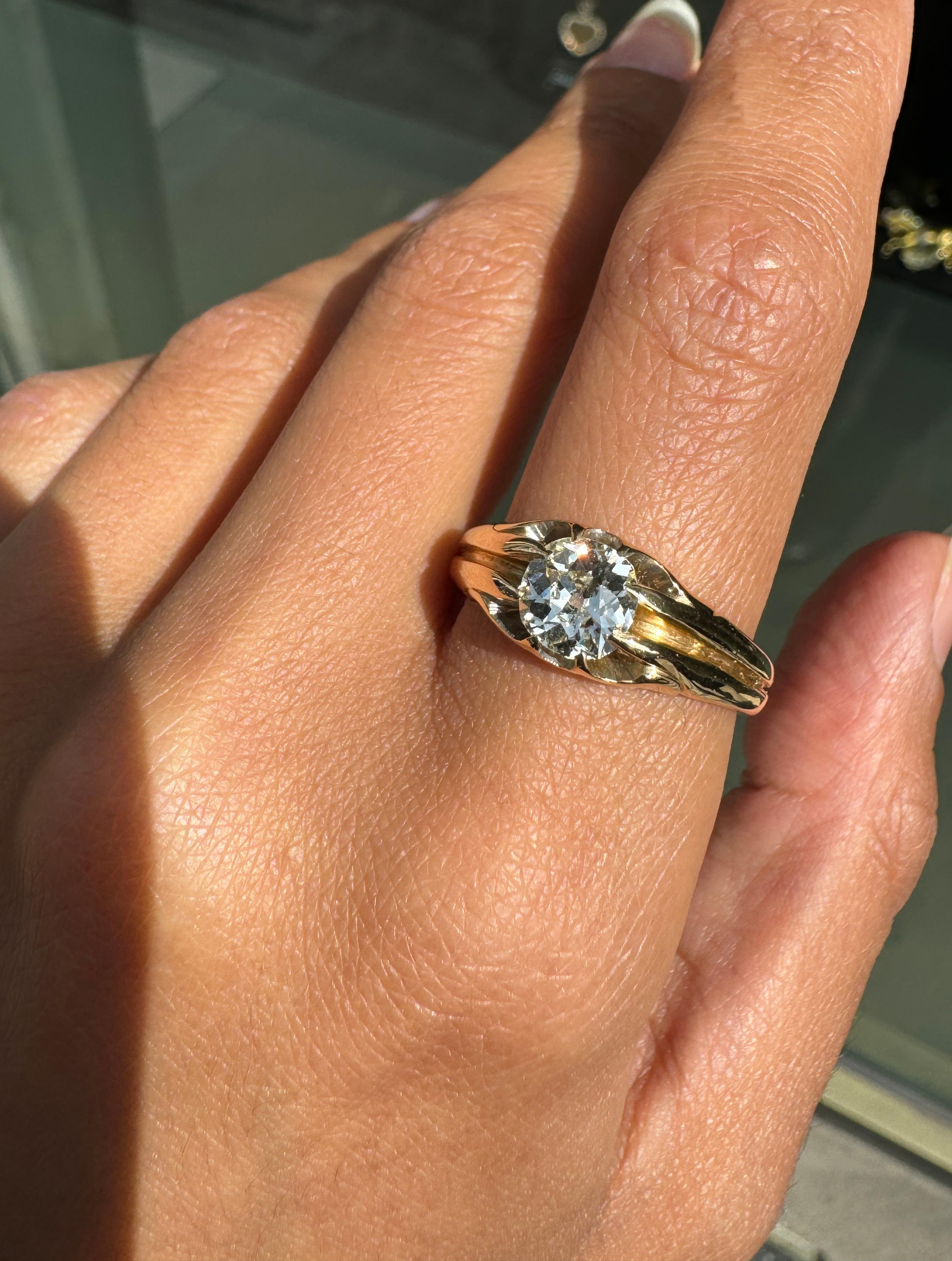 Antique 18 Carat Yellow Gold Old Mine Cut Diamond Gents Ring For Sale 5