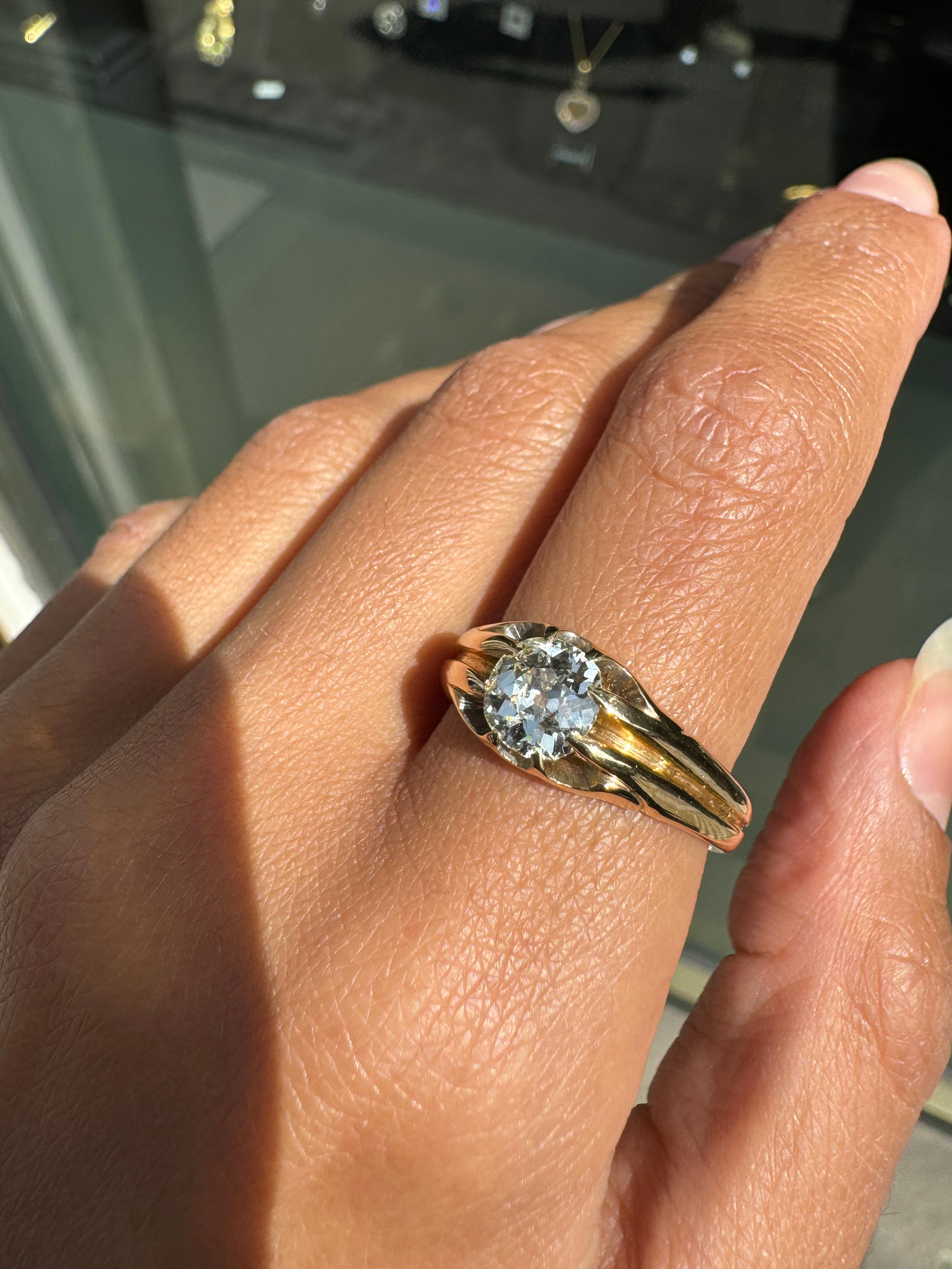 Antique 18 Carat Yellow Gold Old Mine Cut Diamond Gents Ring For Sale 2