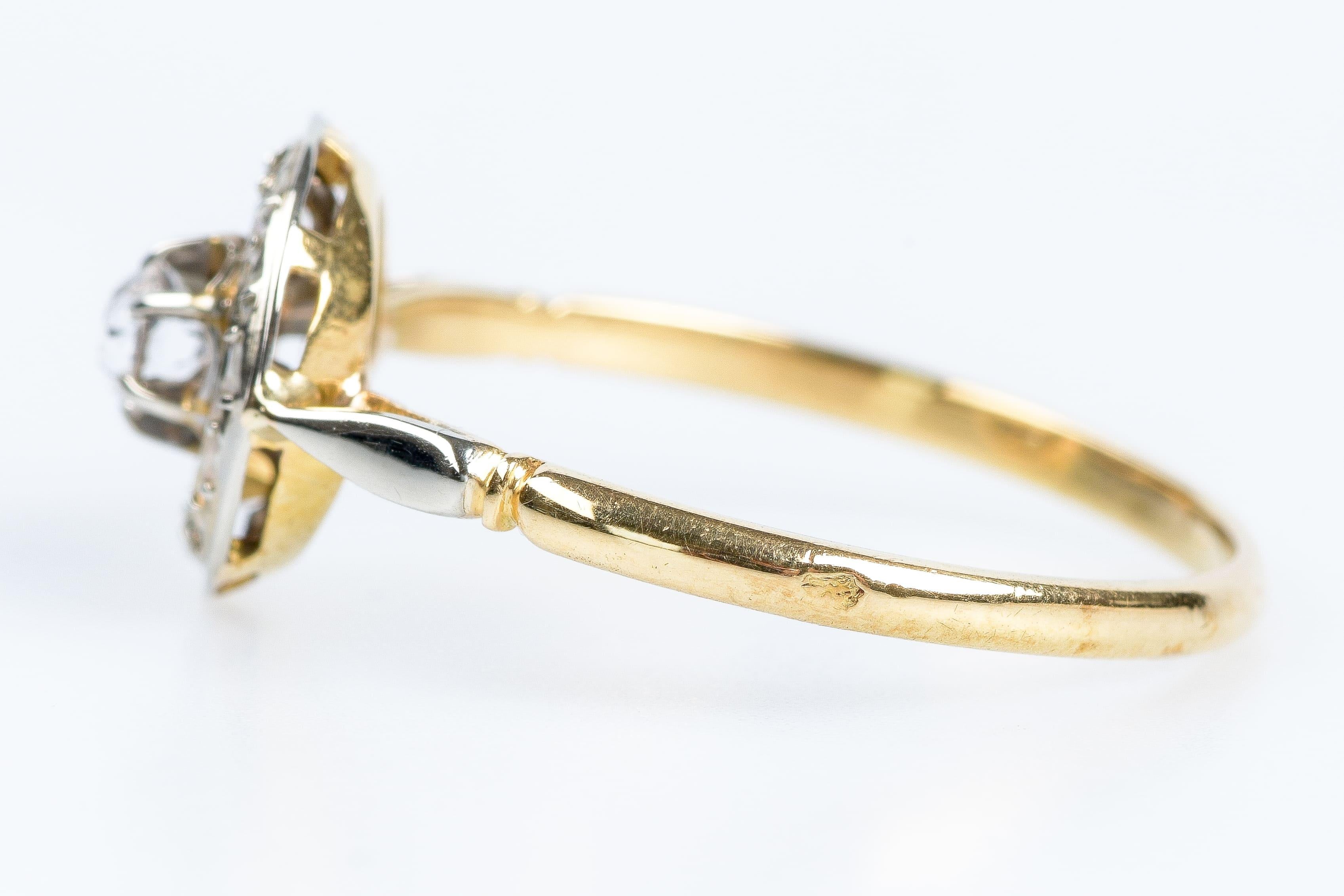 Antiker Ring aus 18-karätigem Gelbgold, verziert mit Zirkonoxid im Angebot 2