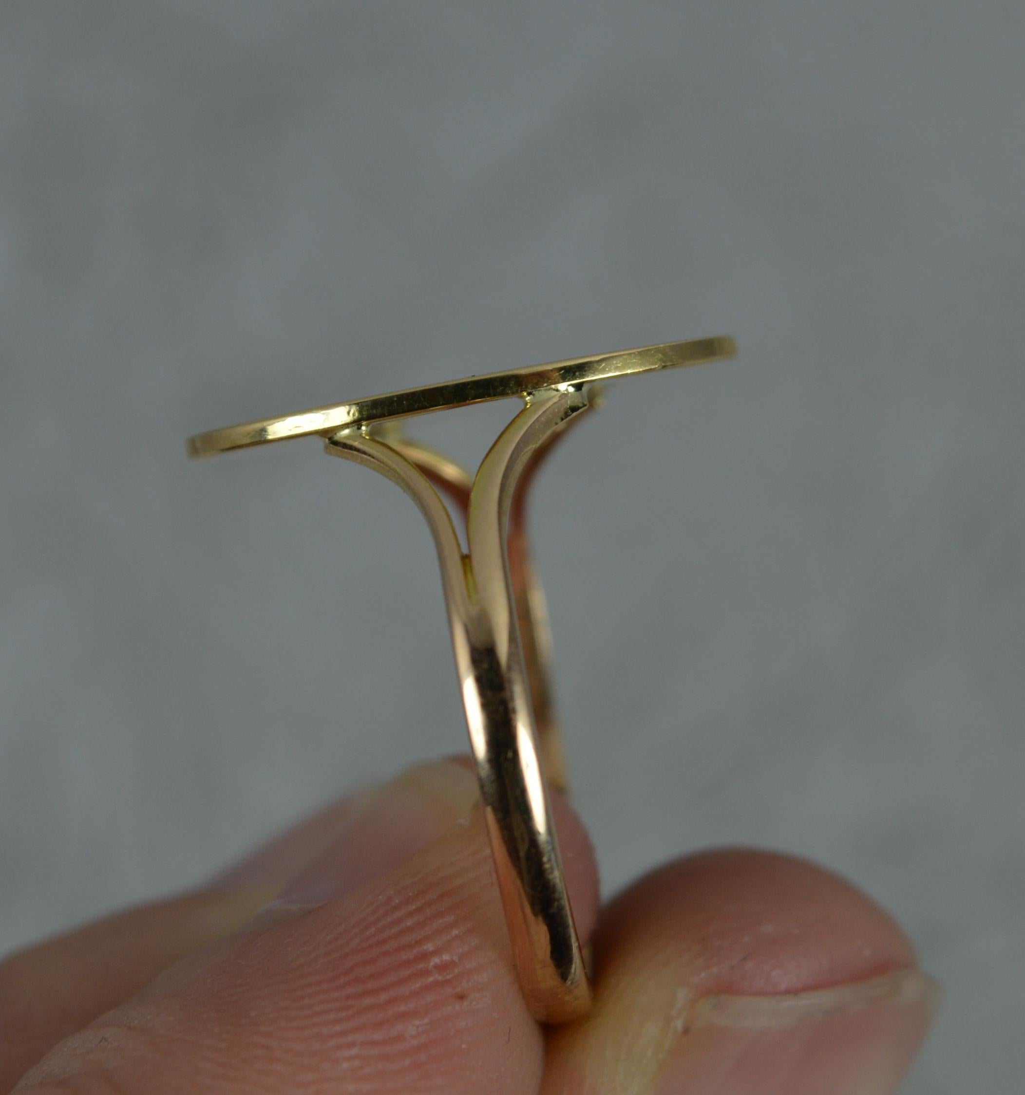 18 carat gold symbol