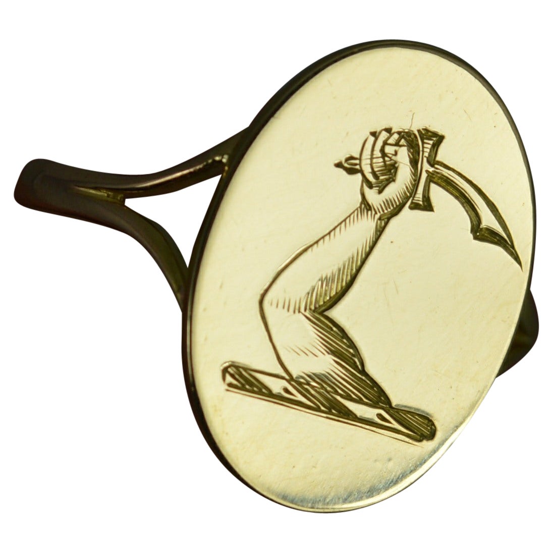 Signet ancien en or jaune 18 carats gravé à la main en vente