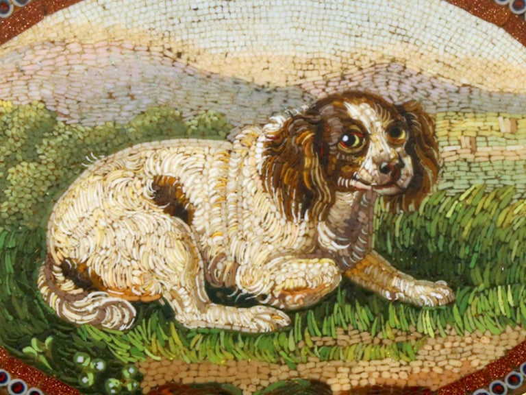Broche Victorienne En Or 18k Micro-Mosaïque - Représente Un Chien Épagneul - Pierre Lapis-Lazuli - Occasion