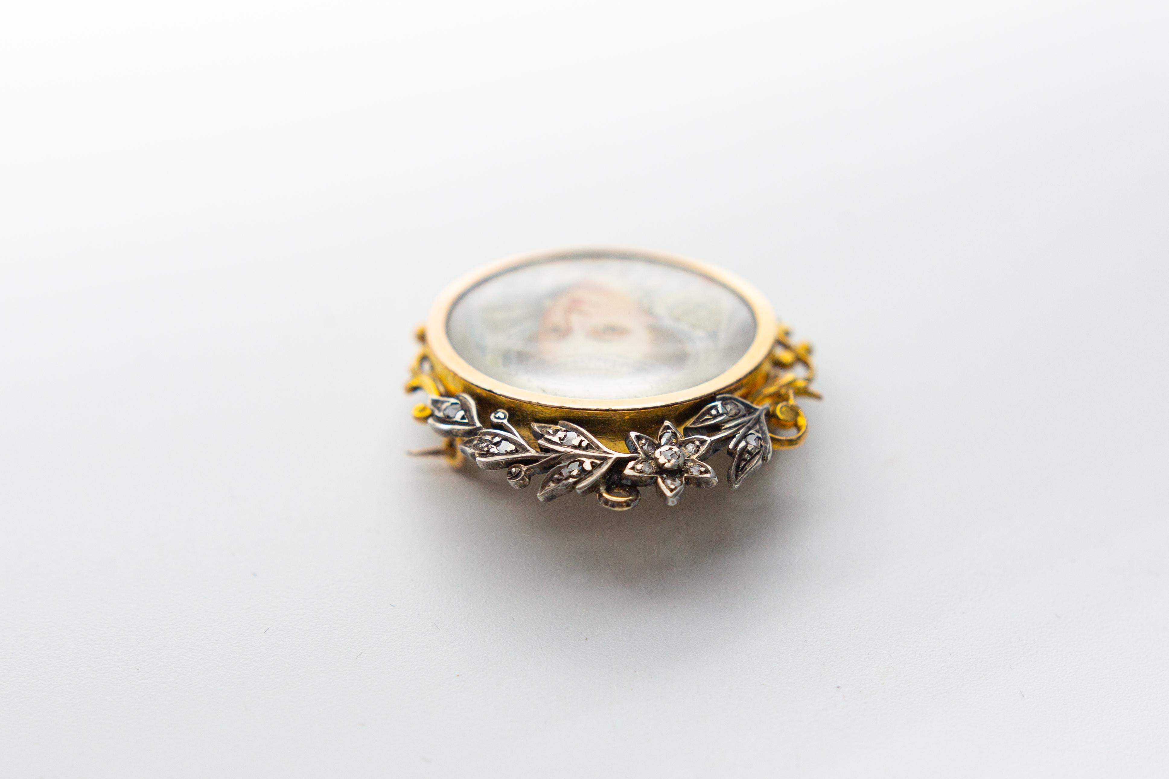 Antique 18 Karat Gold with Rose-Cut Diamonds For Sale 5