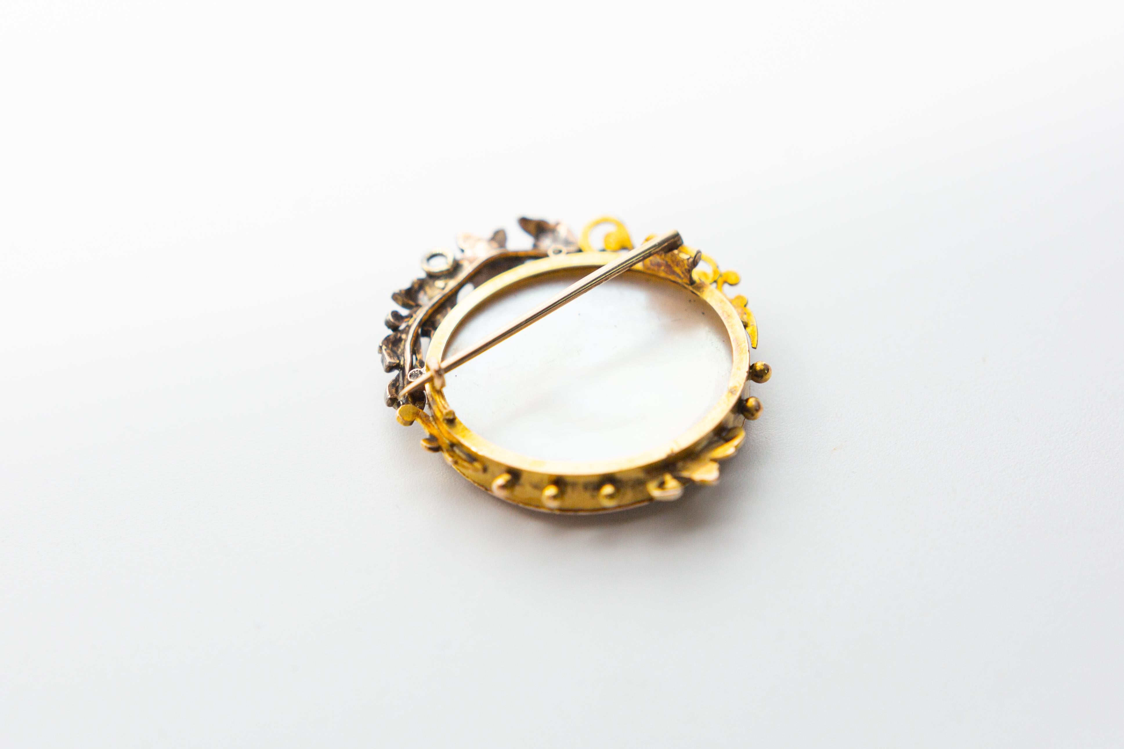 Antique 18 Karat Gold with Rose-Cut Diamonds For Sale 8