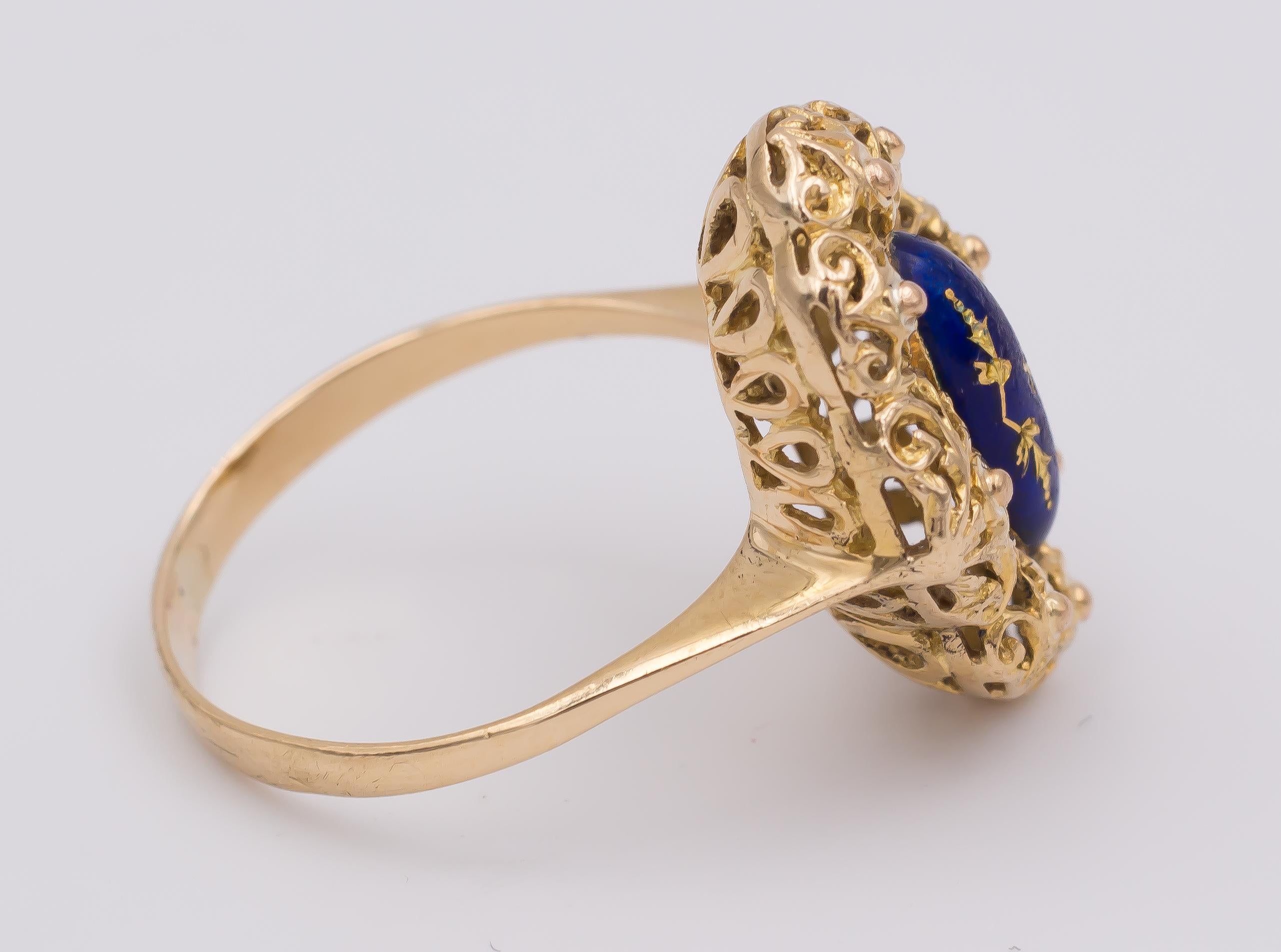 Antique 18 Karat Gold and Enamel Ring, 1940s In Good Condition For Sale In Bologna, IT