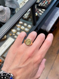 Antique 18 Karat Gold French Ducal Signet Men's Ring
