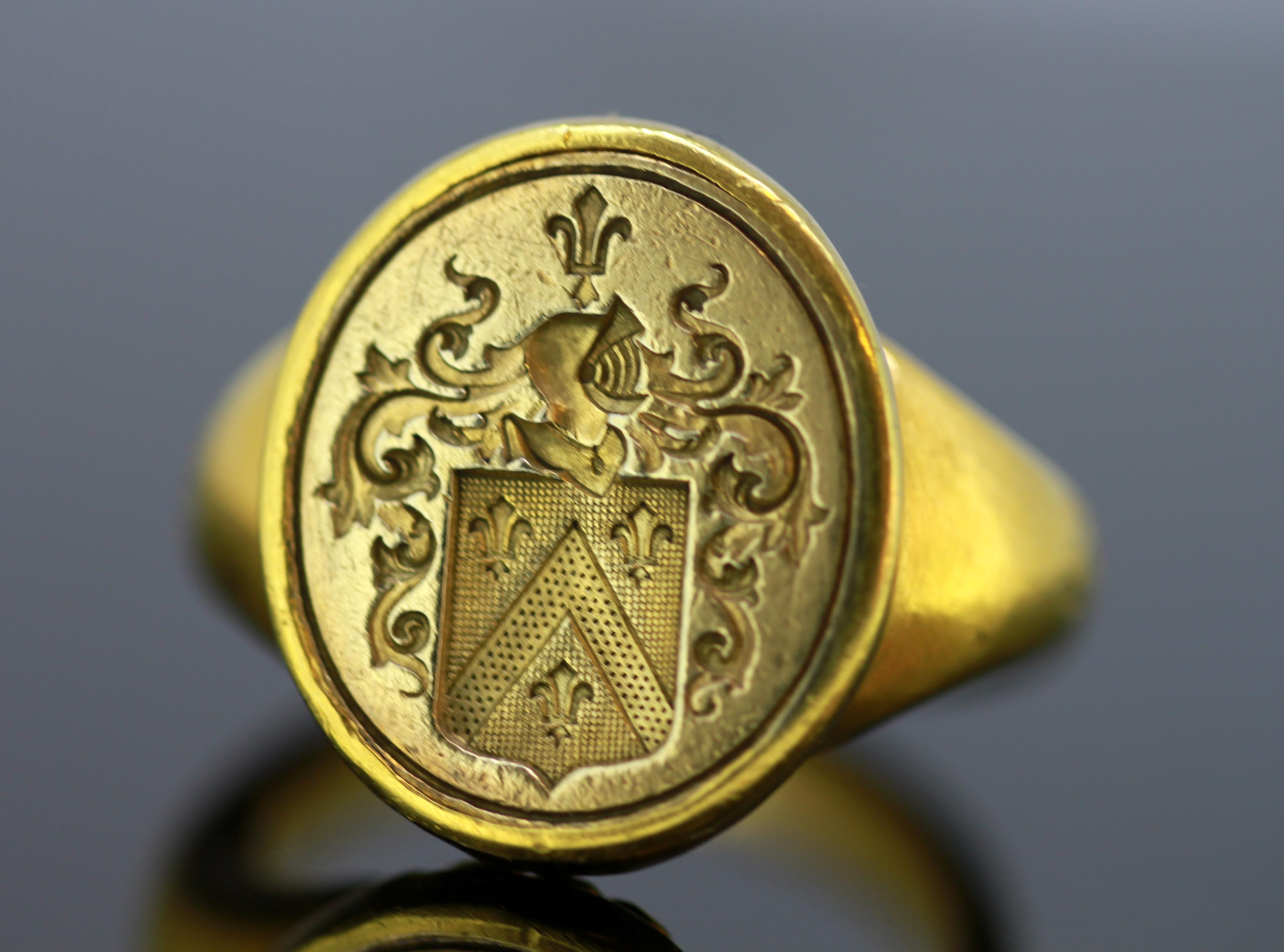 Antique 18 Karat Gold French Seal Ring, circa 1780 1
