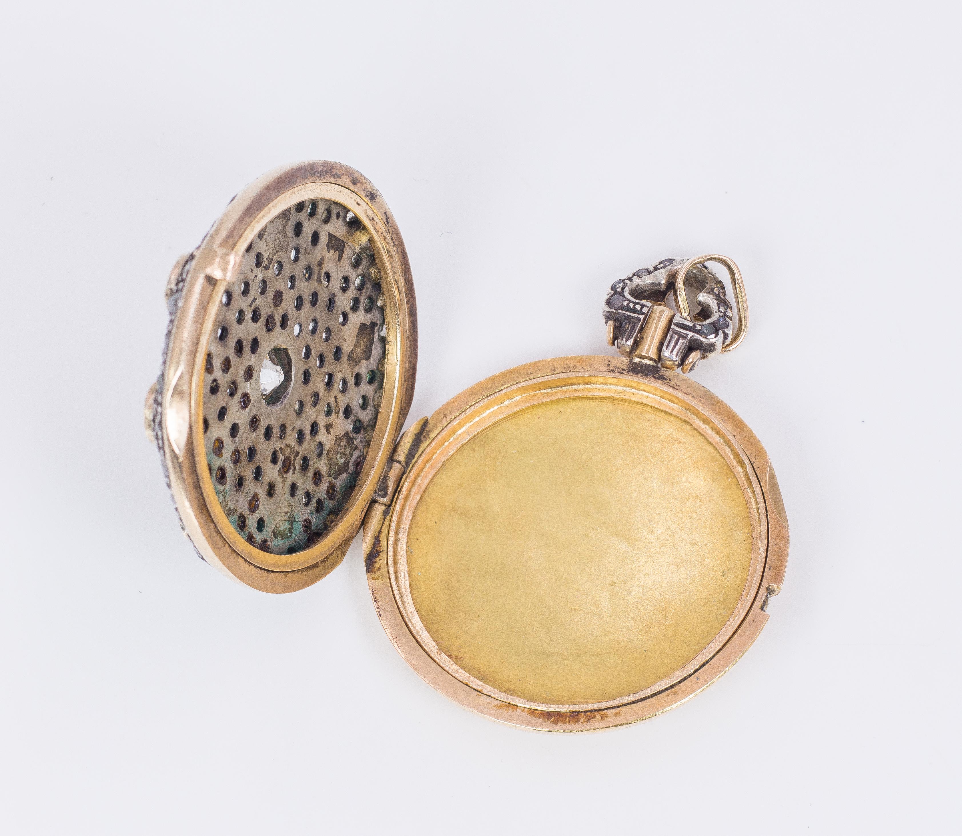 Rose Cut Antique 18 Karat Gold, Silver, Diamond and Turquoise Locket, 1940s For Sale