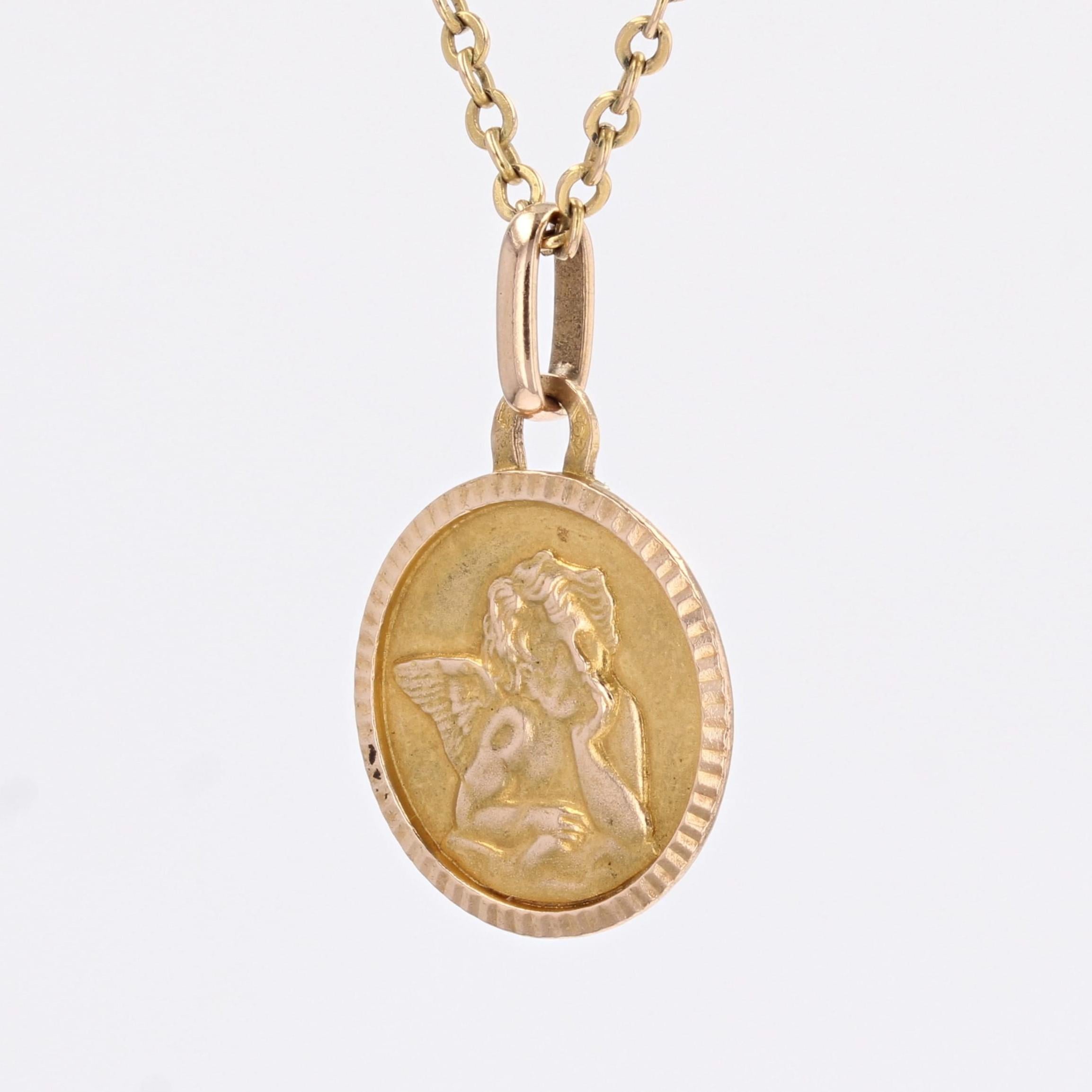Antique 18 Karat Rose Gold Cherub Medal Pendant In Good Condition For Sale In Poitiers, FR