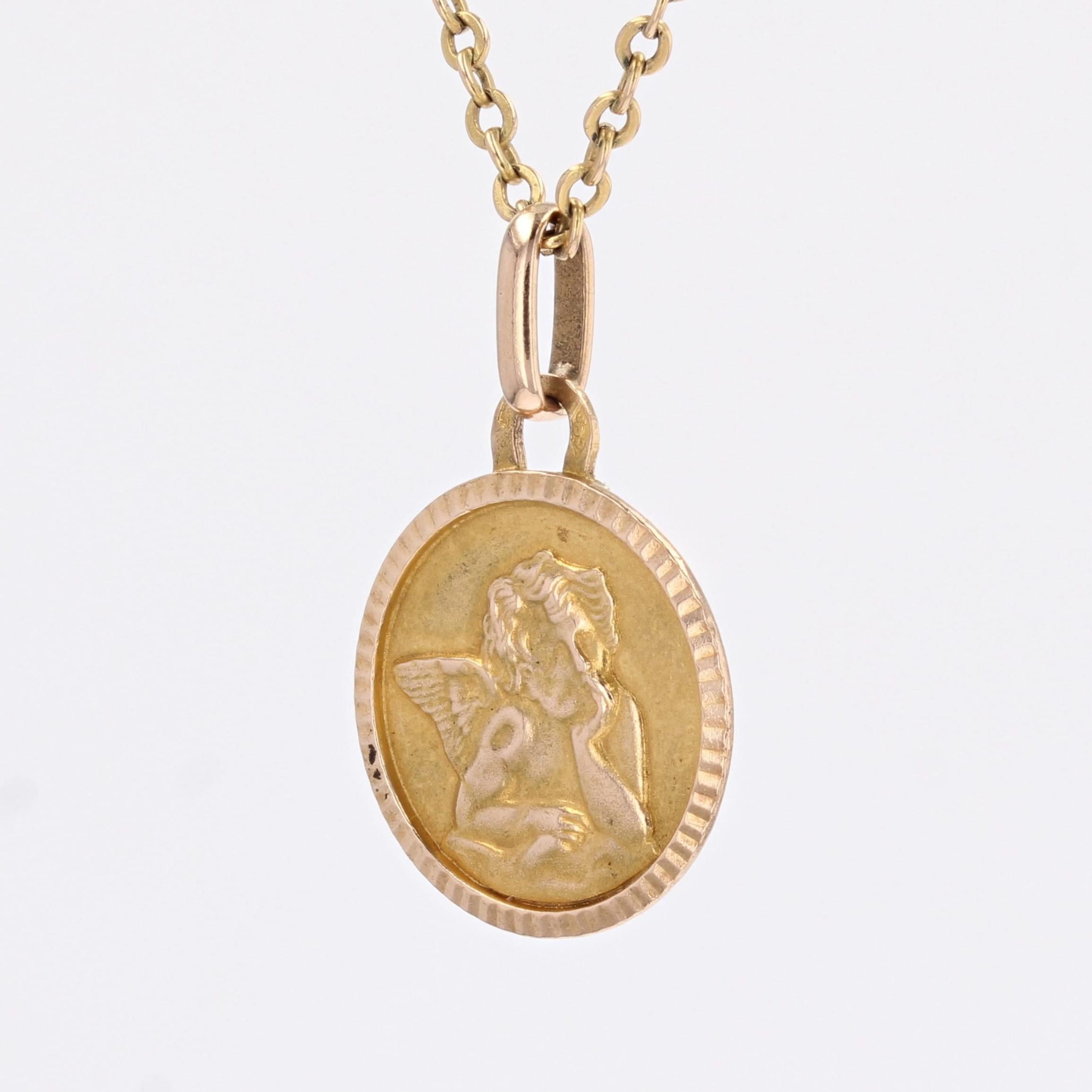 Antique 18 Karat Rose Gold Cherub Medal Pendant In Good Condition In Poitiers, FR