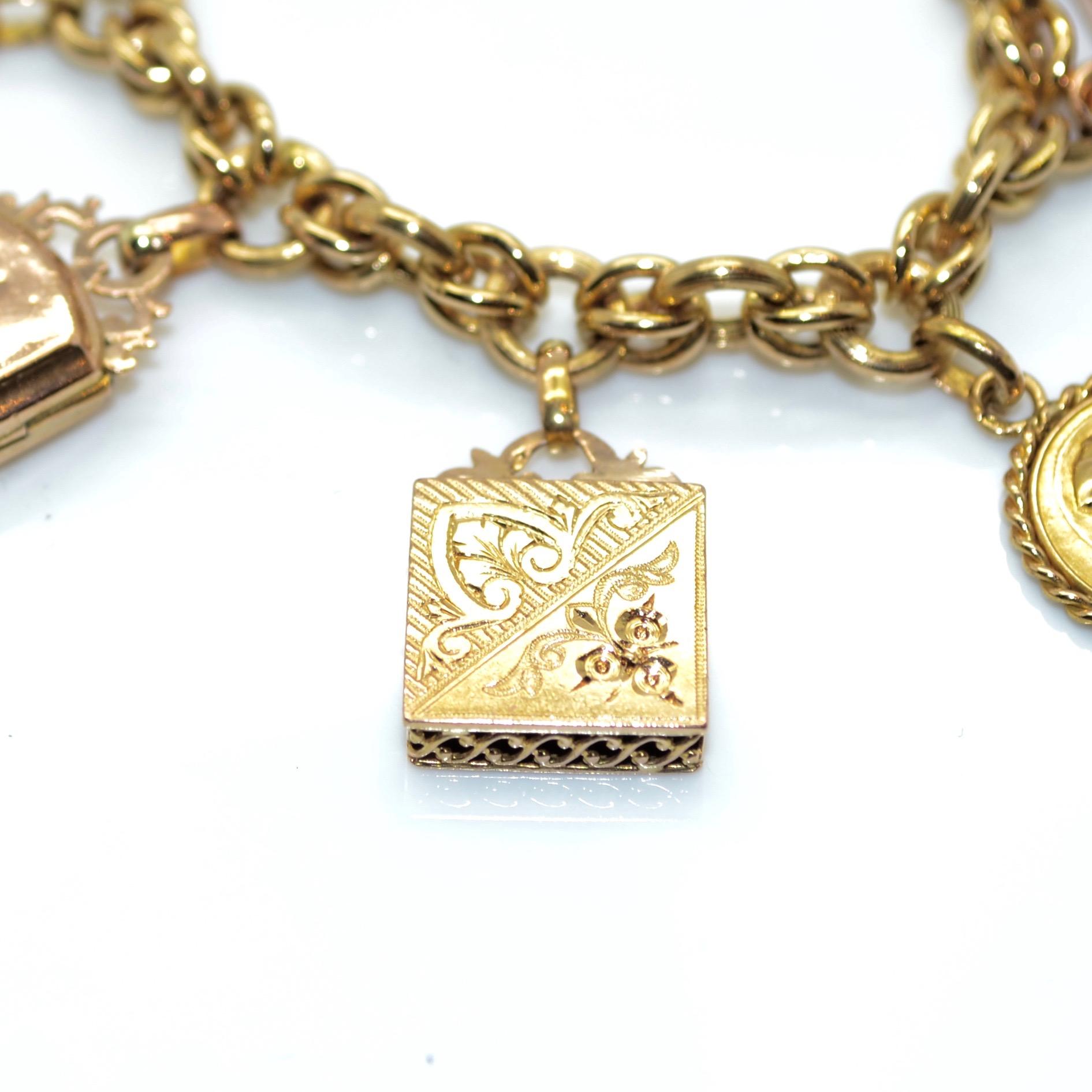 Antique 18 Karat Yellow Gold Charm French Bracelet For Sale 5