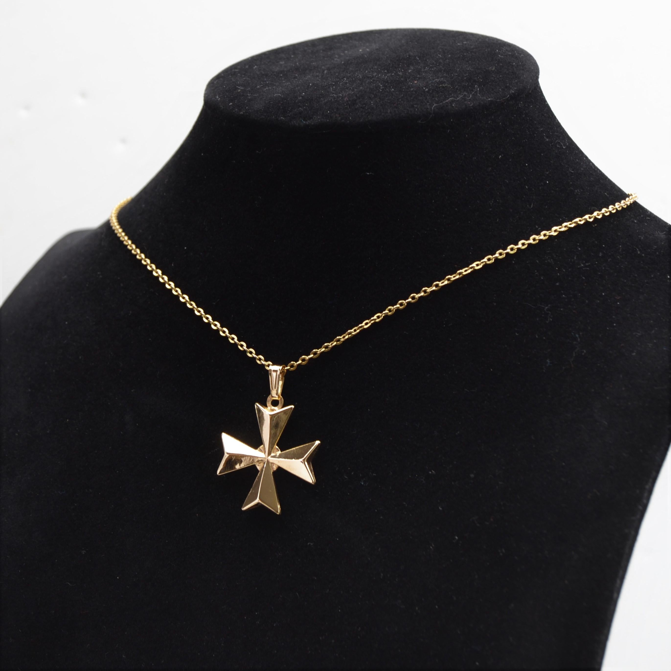 gold maltese cross necklace