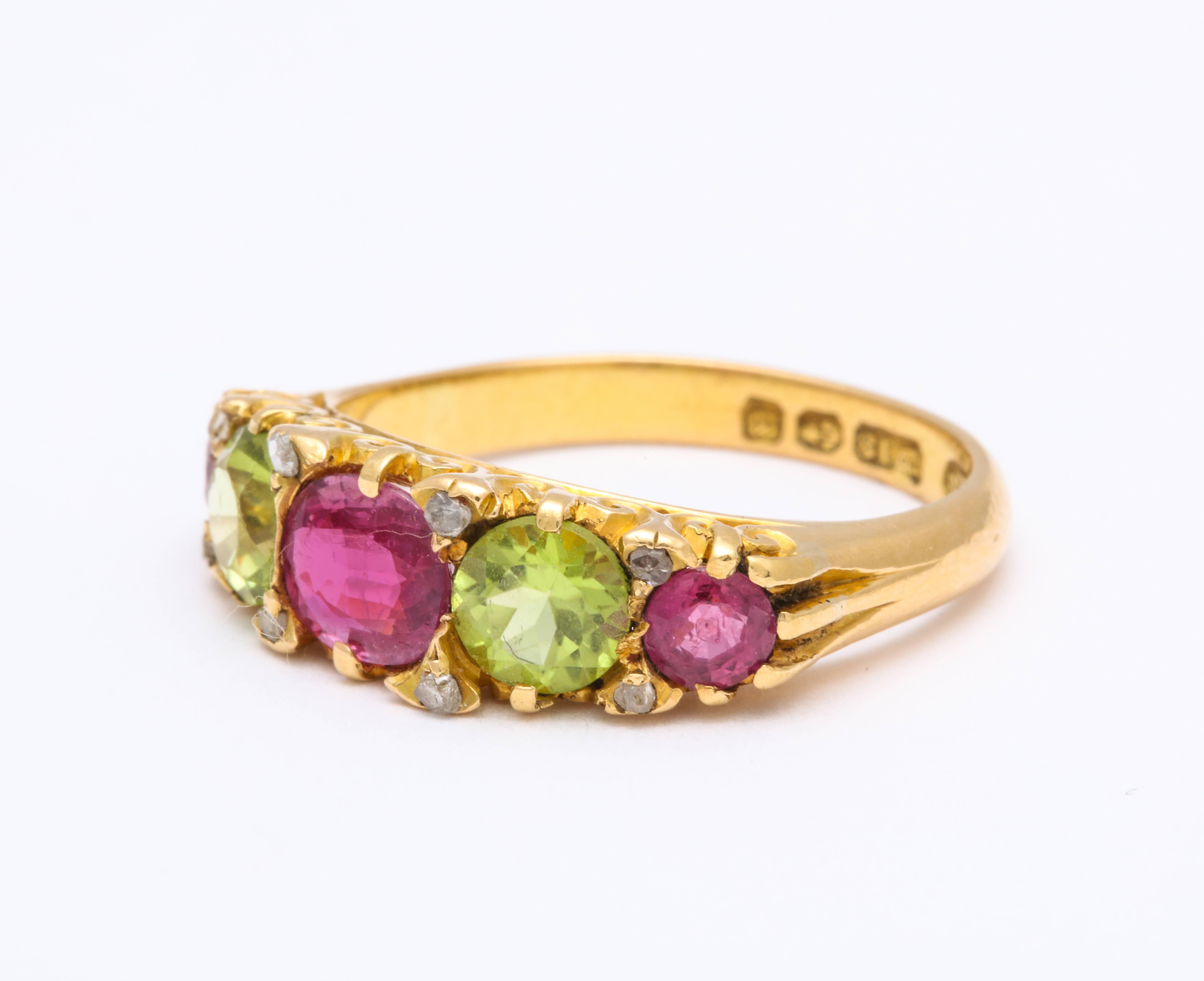 Antique Victorian Chrysolite and Garnet Gold Half-Hoop Ring, circa 1840 In Excellent Condition In Stamford, CT