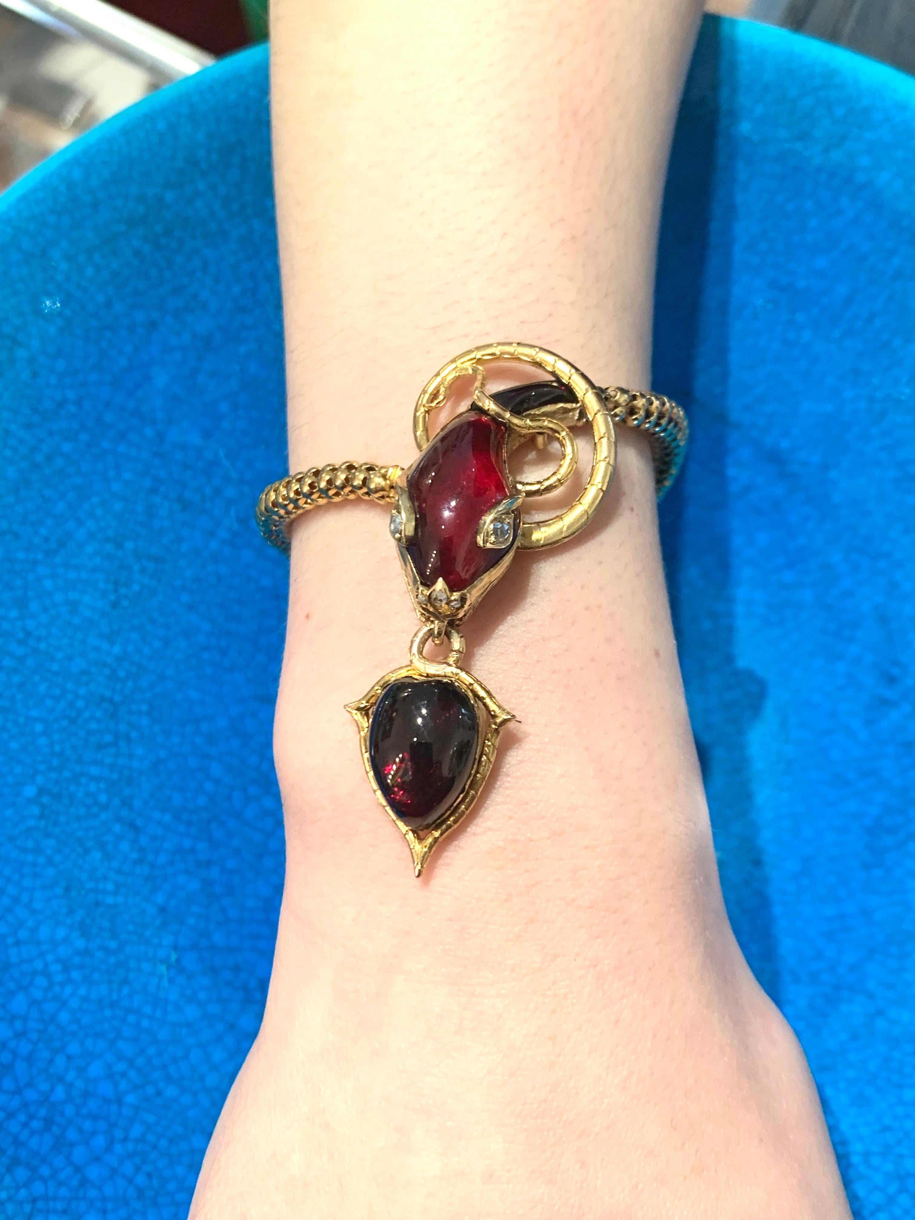 Antikes antikes 18 Kt Gold Schlangenschlangenarmband Schloss Almandin Granat Cabochon Diamant 5