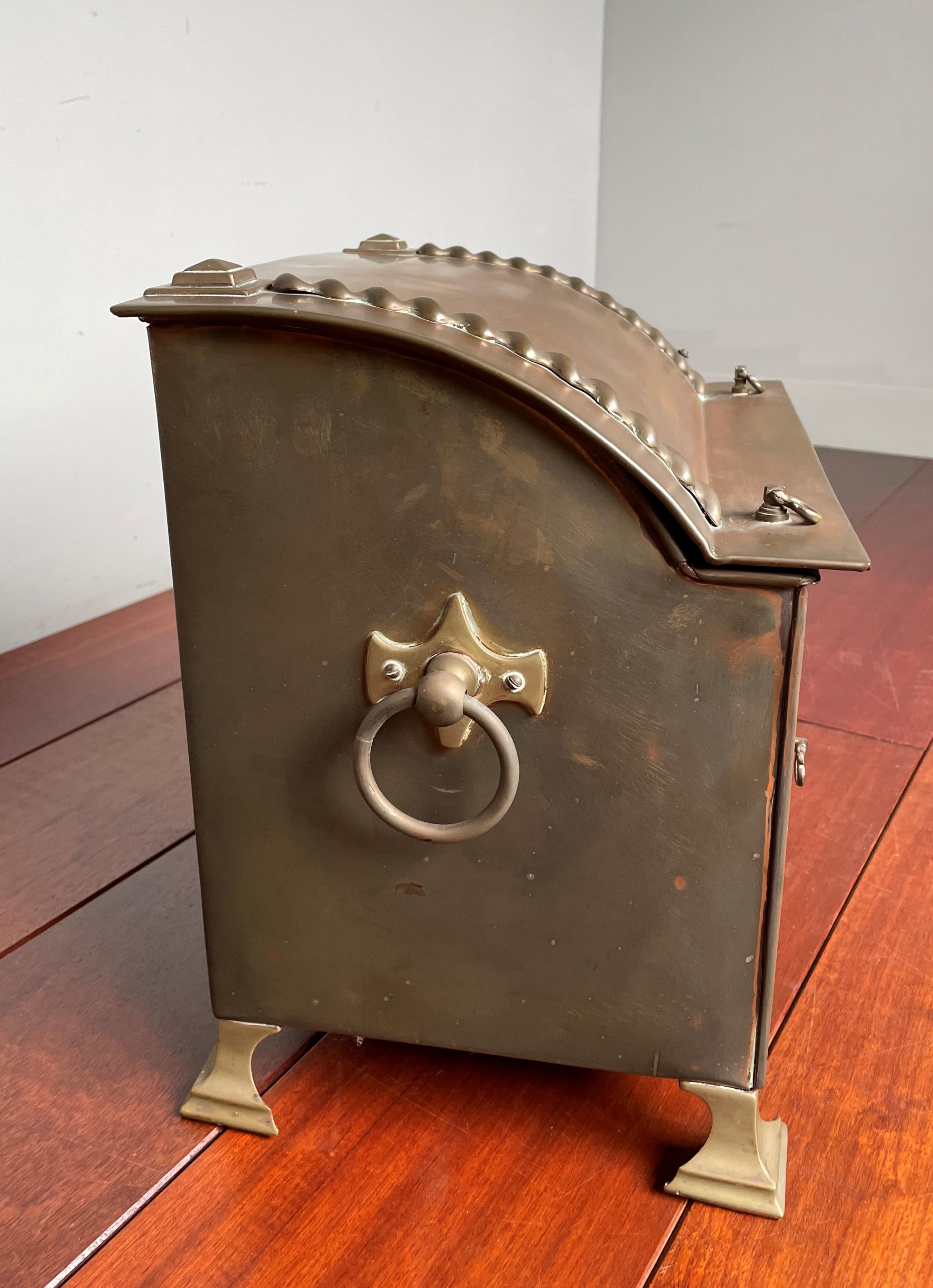 Antique 1800s Empire Style Brass & Bronze Coal Kettle / Bucket w. Original Liner For Sale 1
