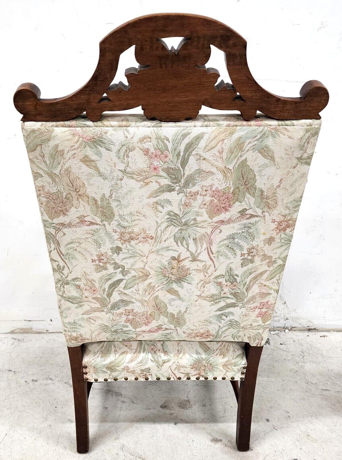 1800s French Louis XIII Walnut Throne Armchair In Good Condition For Sale In Lake Worth, FL