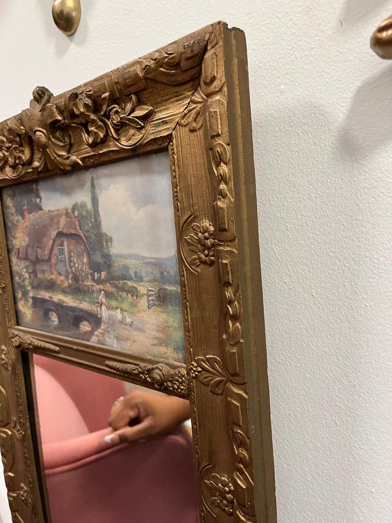 Antiguo Espejo Trumeau de 1800 con Marco Dorado Ornamentado y Litografía Campestre en venta 1