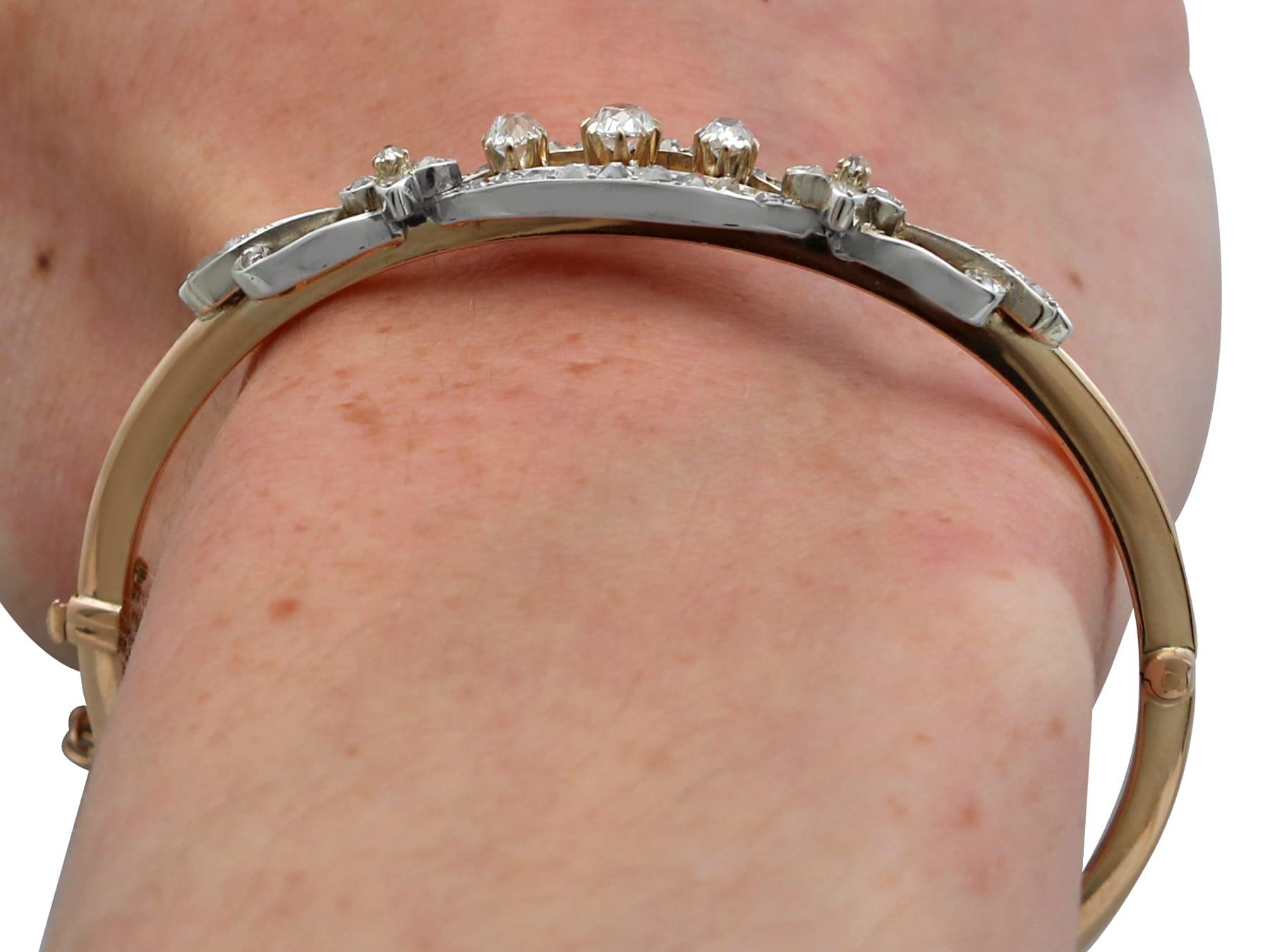 Bracelet jonc ancien en or rose 12 carats et diamants 1,80 carat en vente 7
