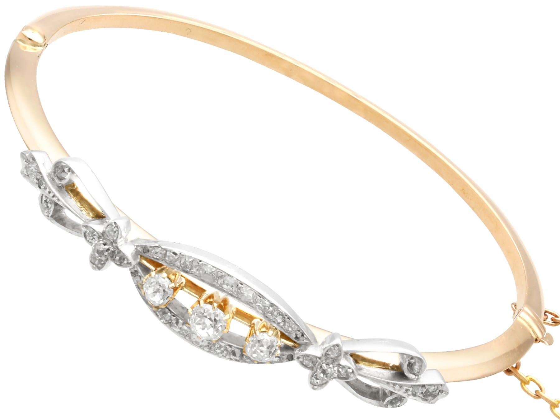 Victorien Bracelet jonc ancien en or rose 12 carats et diamants 1,80 carat en vente