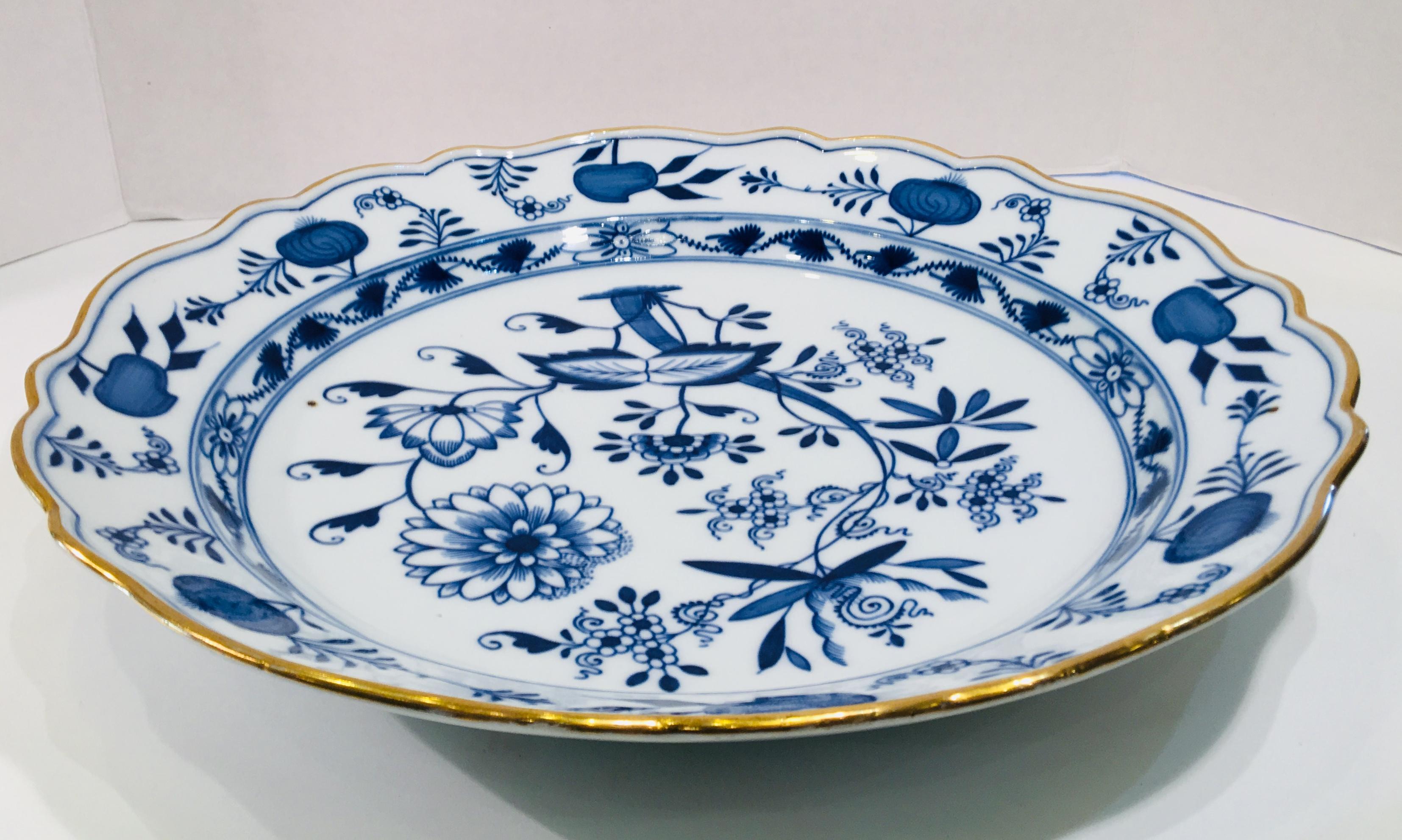 German Antique 1815 Meissen Porcelain Blue Onion Pattern Large Round Serving Platter