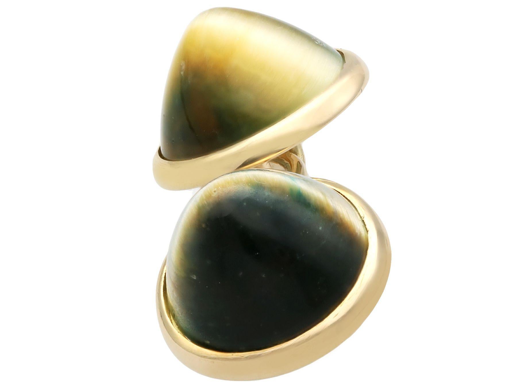 Cabochon Antique Boxed 18.20 Carat Tigers Eye and Yellow Gold Cufflinks For Sale