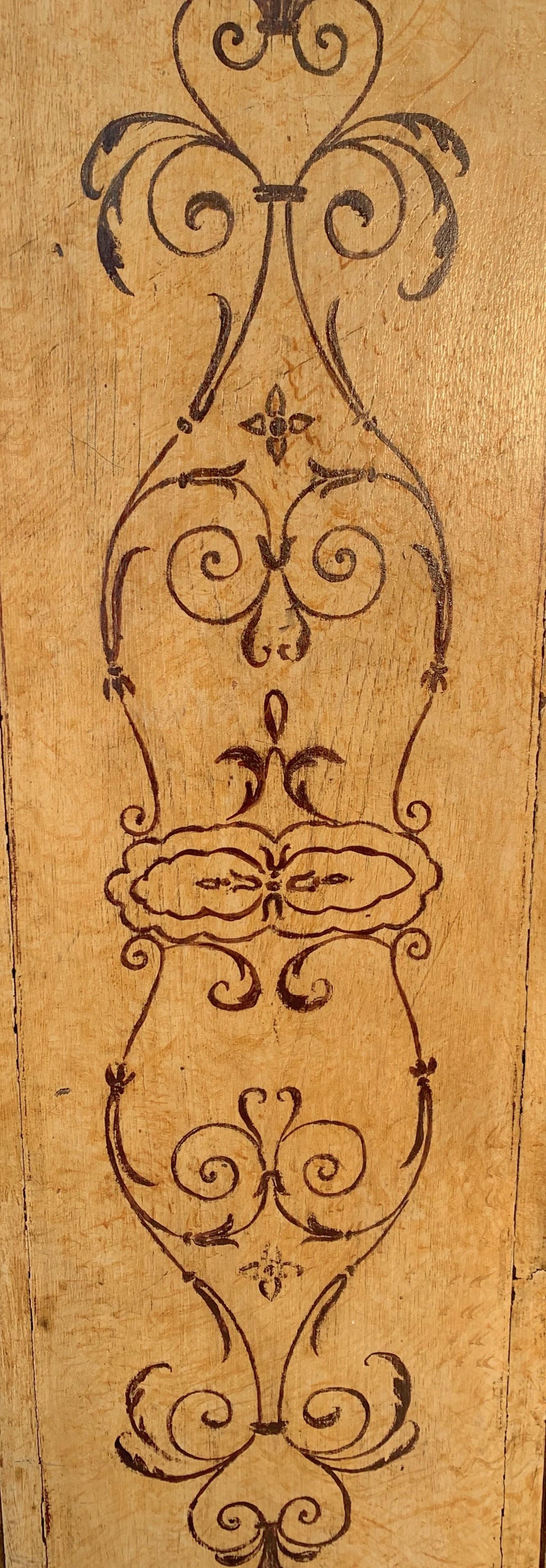 Antike 1820 Italien Säule Säule Sockel gemalt Holz Lagerung Schrank (Italienisch) im Angebot