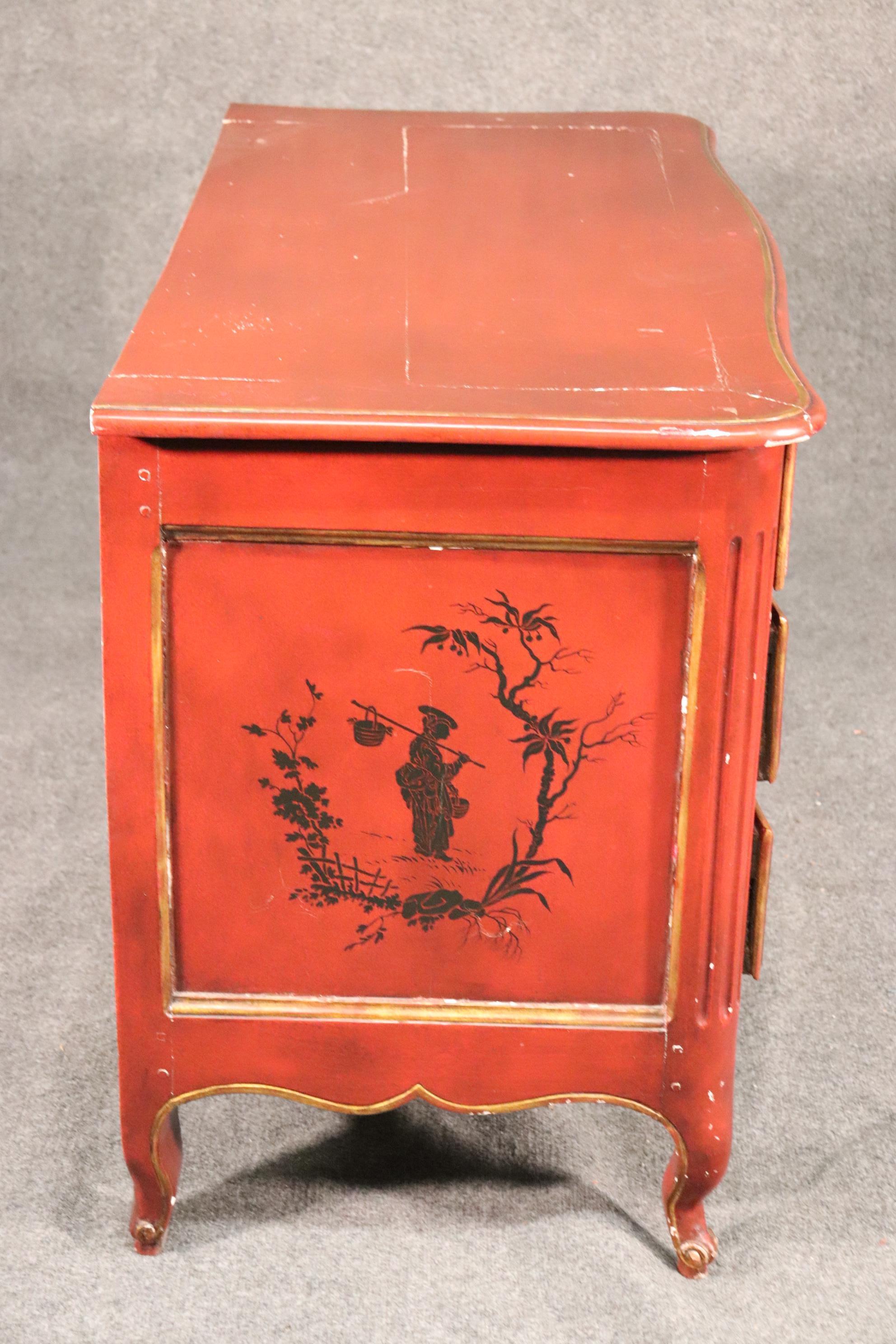 Antique 1820s Era French Louis XV Chinoiserie Paint Decorated Commode Dresser For Sale 1