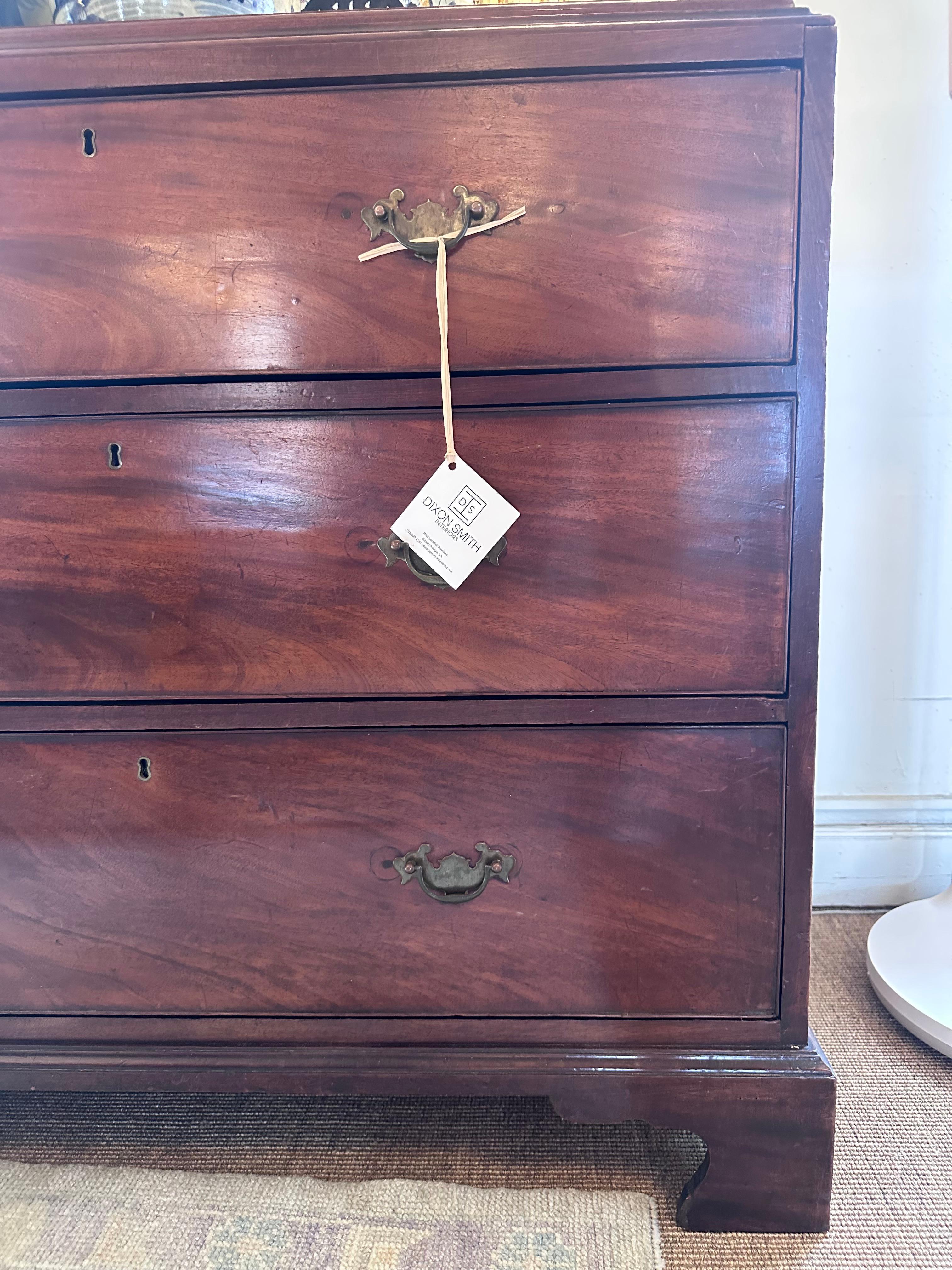 Arcón antiguo de caoba de estilo georgiano de 1820 Georgiano en venta