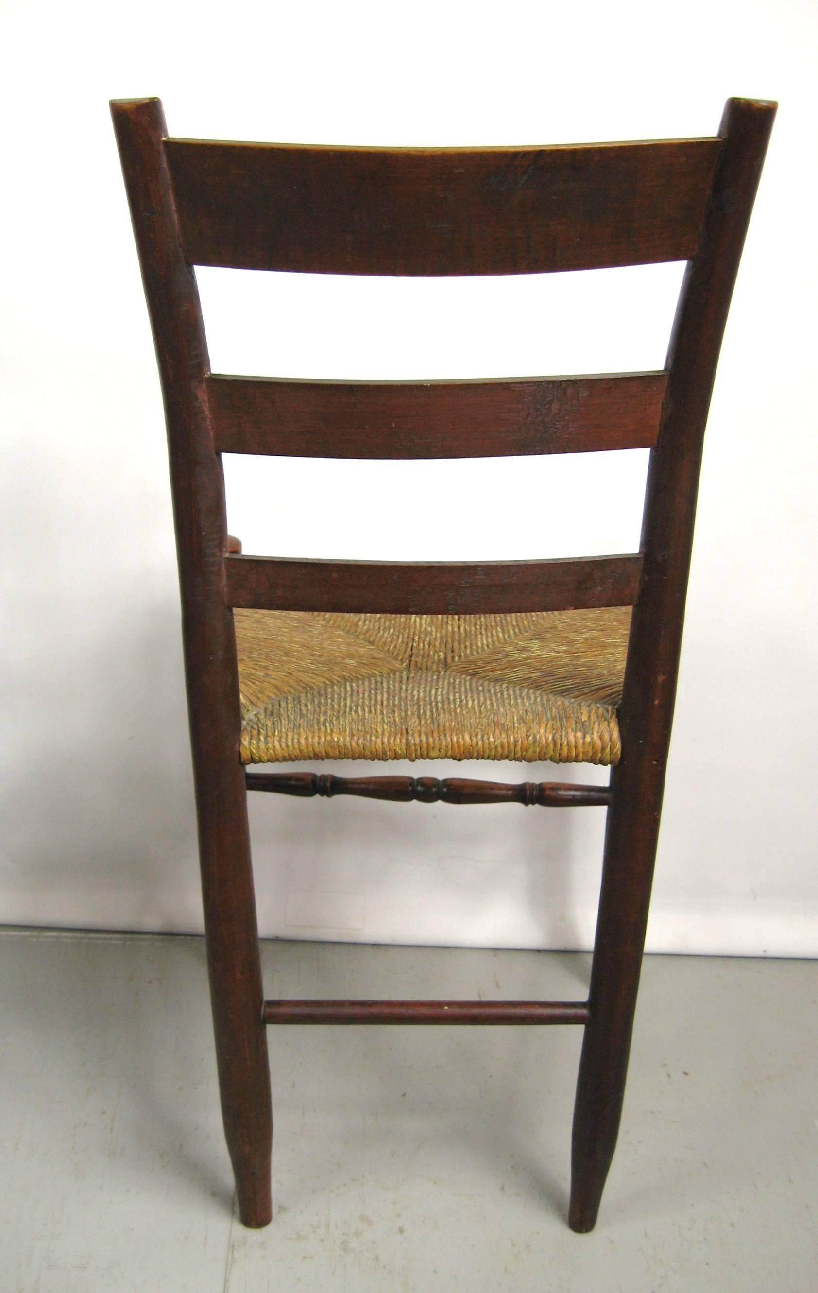 Antique 1820s Set of Six Ladder Back Chairs Rush Seat Paint Decorated  For Sale 2