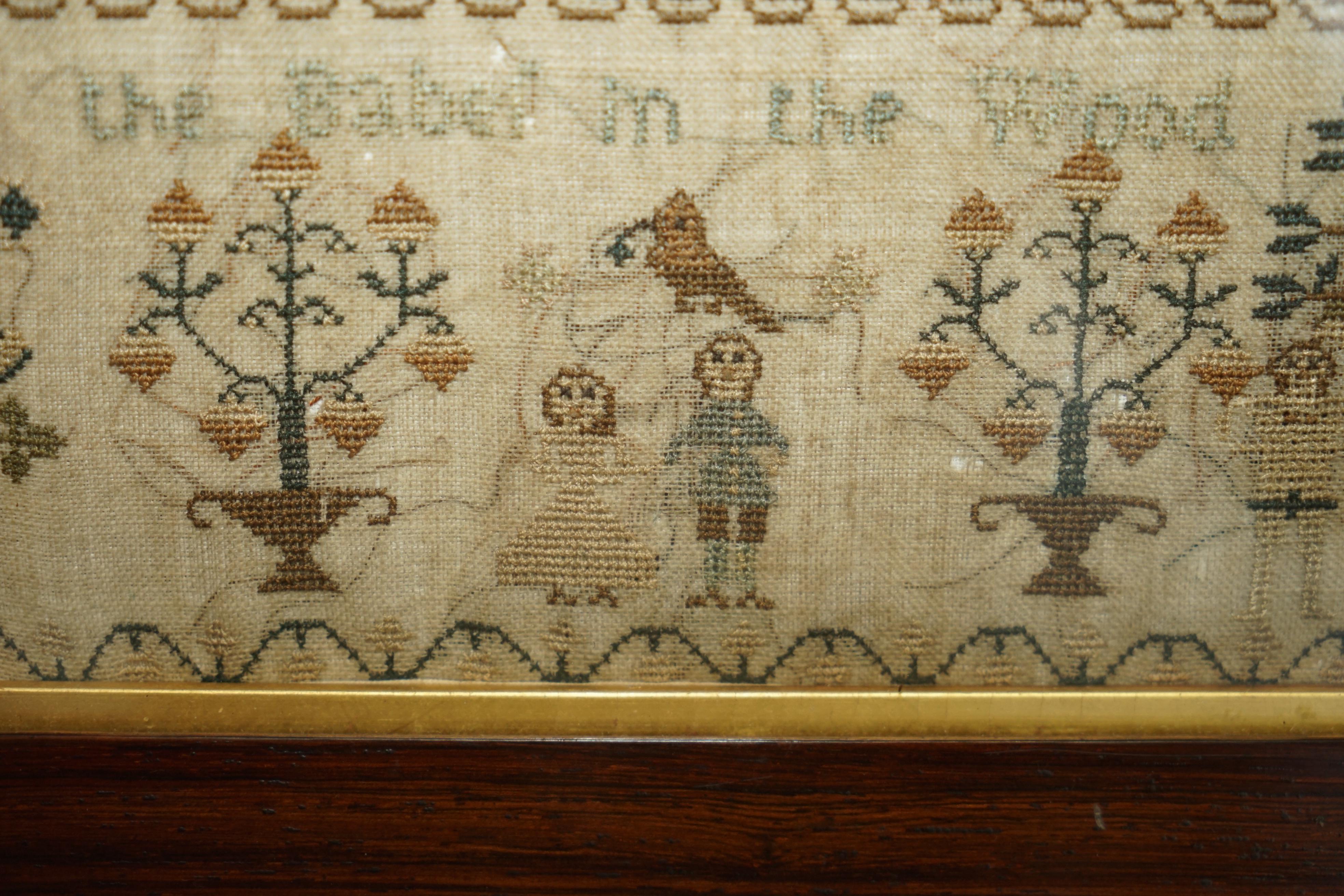 ANTIQUE 1828 ORIGINAL KiNG GEORGE IV NEEDLEWORK TAPESTRY SAMPLER HARDWOOD FRAME For Sale 3