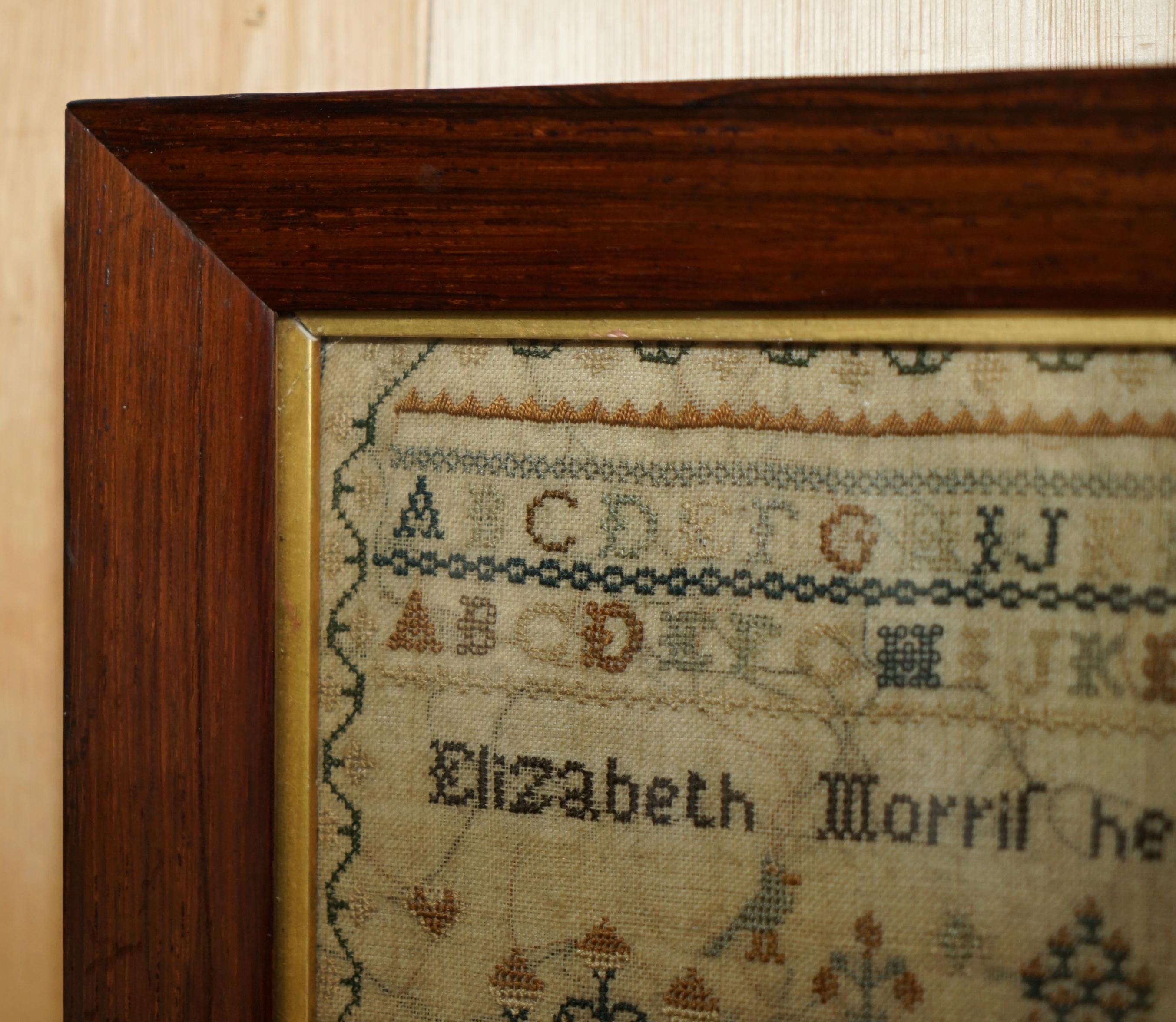 ANTIQUE 1828 ORIGINAL KiNG GEORGE IV NEEDLEWORK TAPESTRY SAMPLER HARDWOOD FRAME For Sale 6
