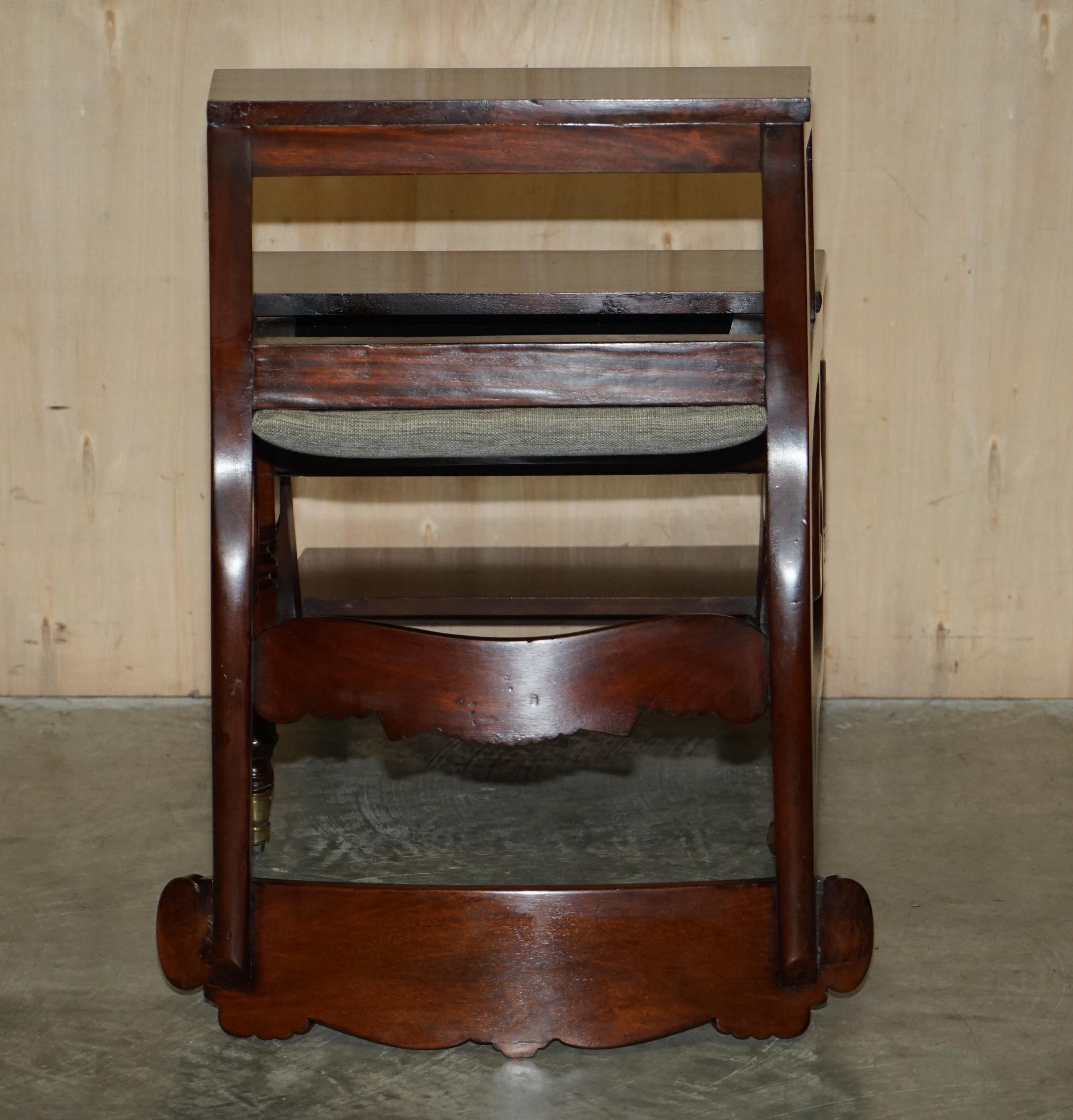 ANTIQUE 1830 WILLIAM IV FLAMED HARDWOOD METAMORPHIC LIBRARY ARMCHAIR STEPs im Angebot 11