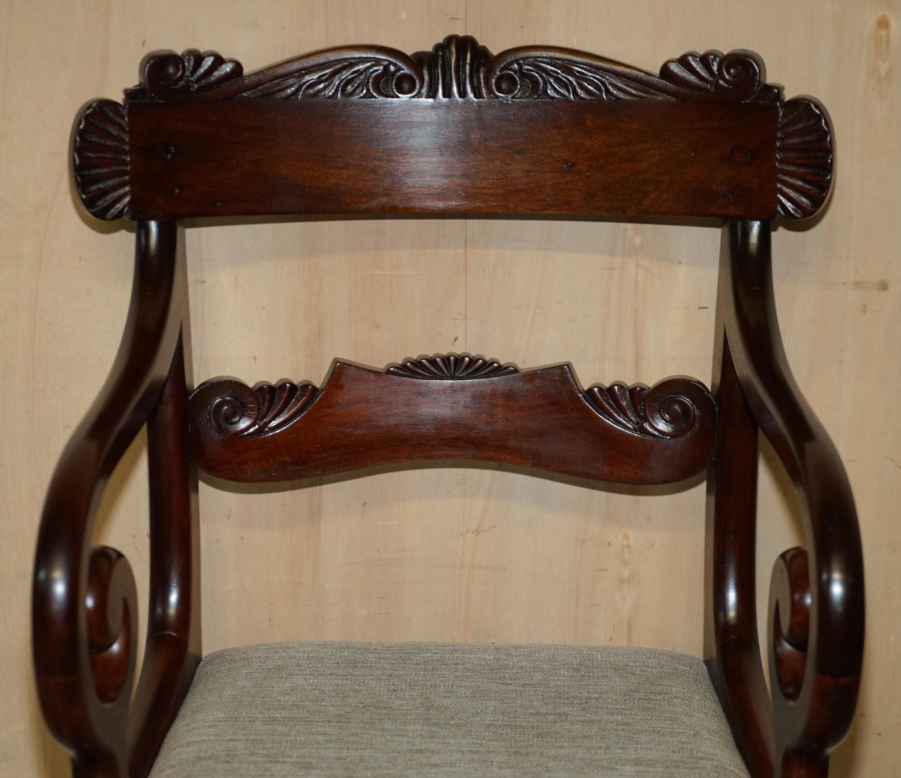 William IV ANTIQUE 1830 WILLIAM IV ARMCHAIR ARMCHAIR MÉTAMORPHIQUE EN BOIS FLAMMÉ ÉTAPES en vente