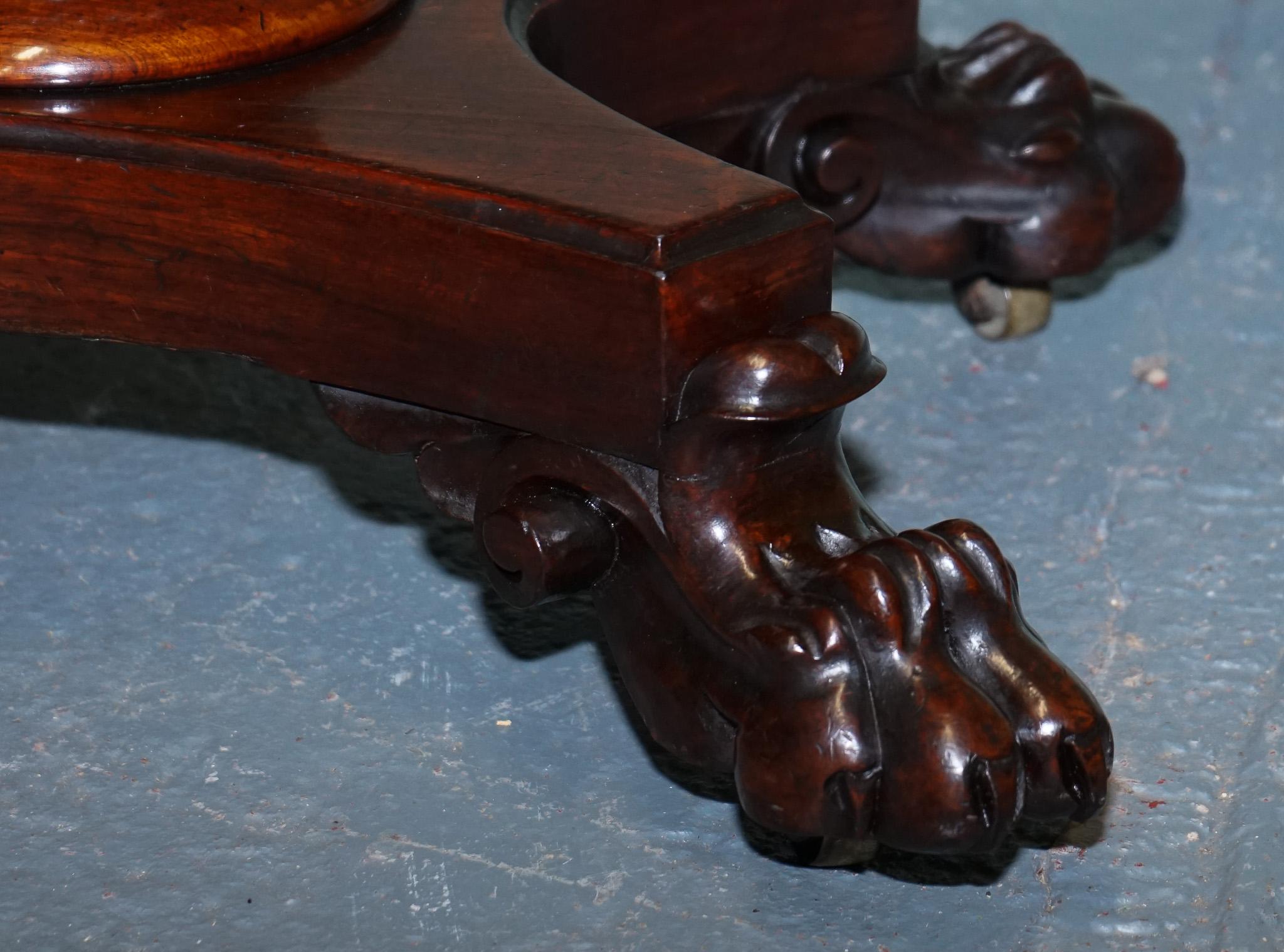 20th Century ANTIQUE 1830s WILLIAM IV FOLDING PEDESTAL CARD GAME TABLE CARVED PAW BASE For Sale