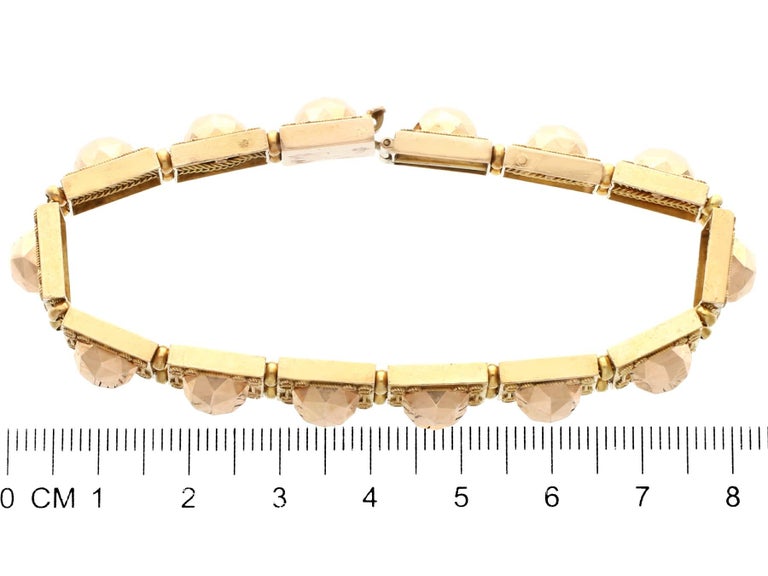 Antique 1830s Yellow Gold and Rose Gold Bracelet For Sale 4