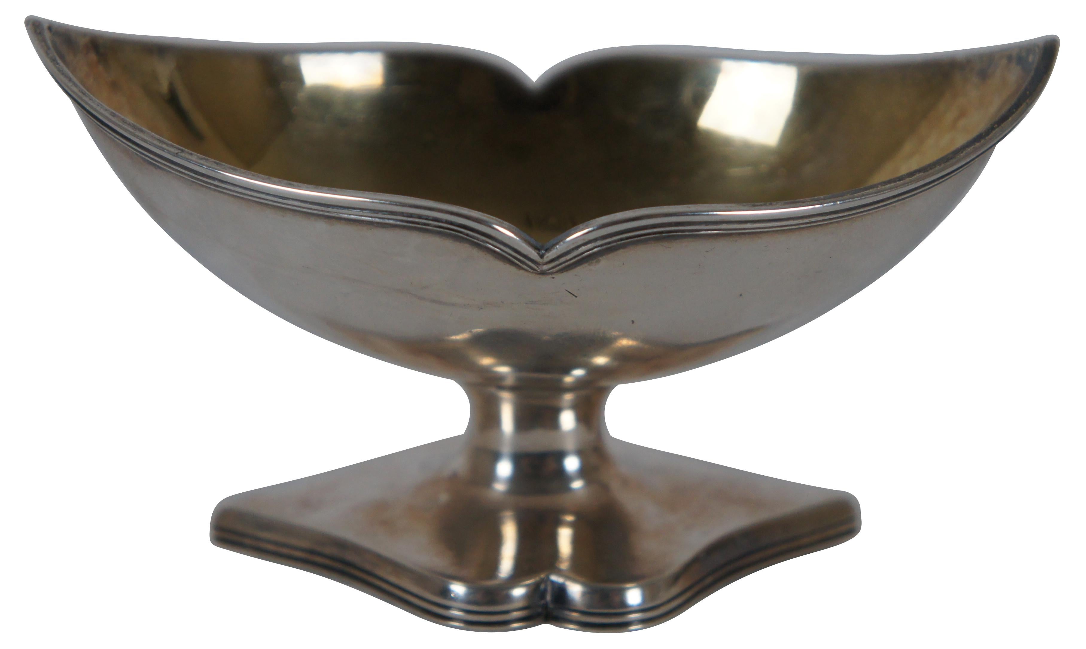 Antique early 19th century individual nut / bonbon / bone dish / salt cellar by London silversmith Moses Brent, 1835. Features a scalloped boat shape, fluted trim and gold washed interior. Monogrammed with the initials M.C.R. Weight 89.9g