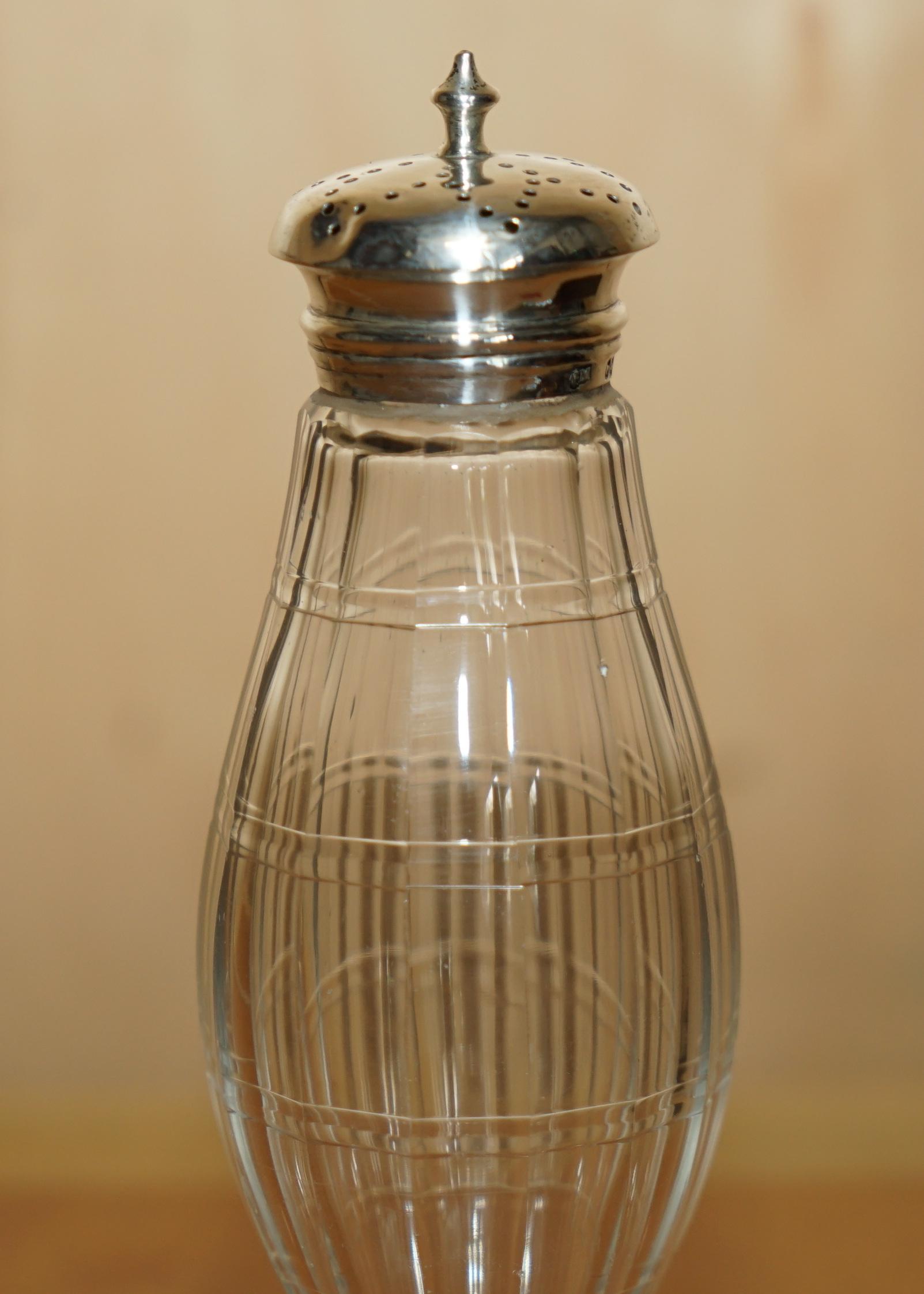 Royal House Antiques

Royal House Antiques is delighted to offer for sale this stunning 1844 early Victorian Sugar Shaker with fully hallmarked Sterling Silver top made by the great silversmith William Moulson

A very good looking well made and