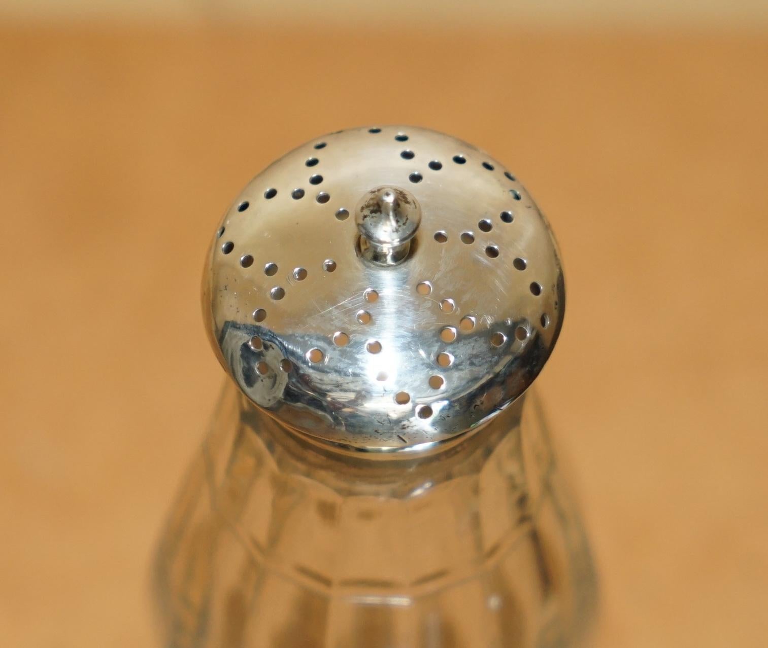 English ANTIQUE 1844 WILLIAM MOULSON CUT GLASS STERLING SiVLER SUGAR SHAKER MUST SEE! For Sale