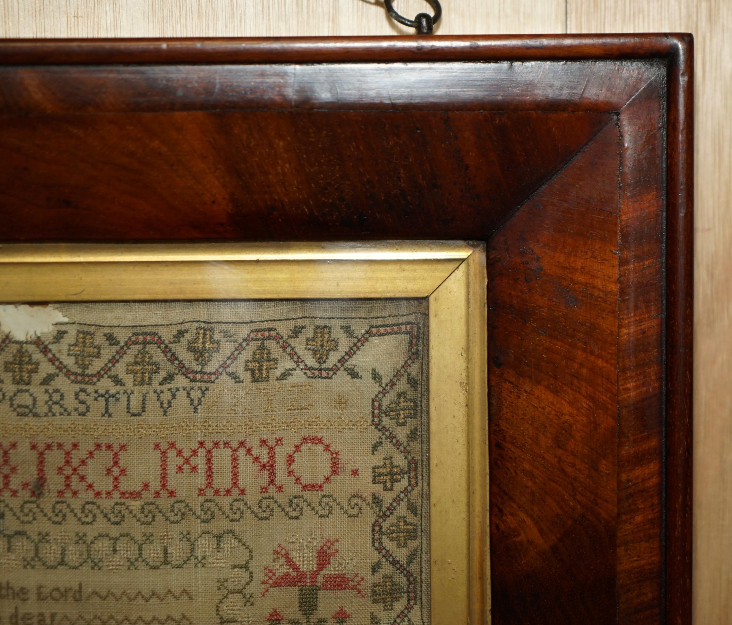 ANTIQUE 1848 ORIGINAL MiD VICTORIAN NEEDLEWORK TAPESTRY SAMPLER HARDWOOD FRAME For Sale 4