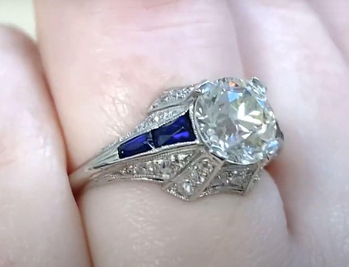 Antique 1.85 Carat Old Euro-Cut Diamond Engagement Ring, VS1 Clarity, circa 1920 In Excellent Condition For Sale In New York, NY