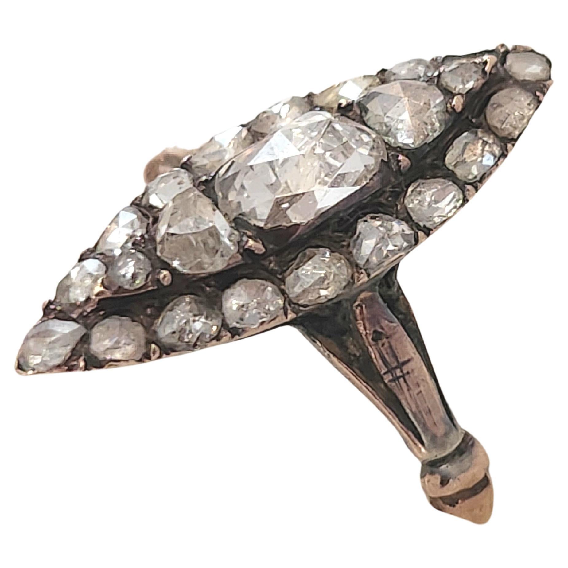 Antiker Goldring mit Diamant im Rosenschliff aus den 1850er Jahren im Angebot 1