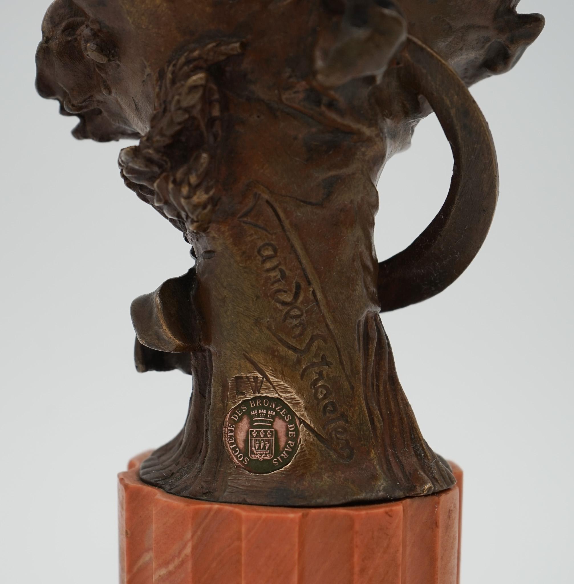 Antico 1856-1951 Georges Van der Straeten Busto in bronzo di donna olandese in vendita 4