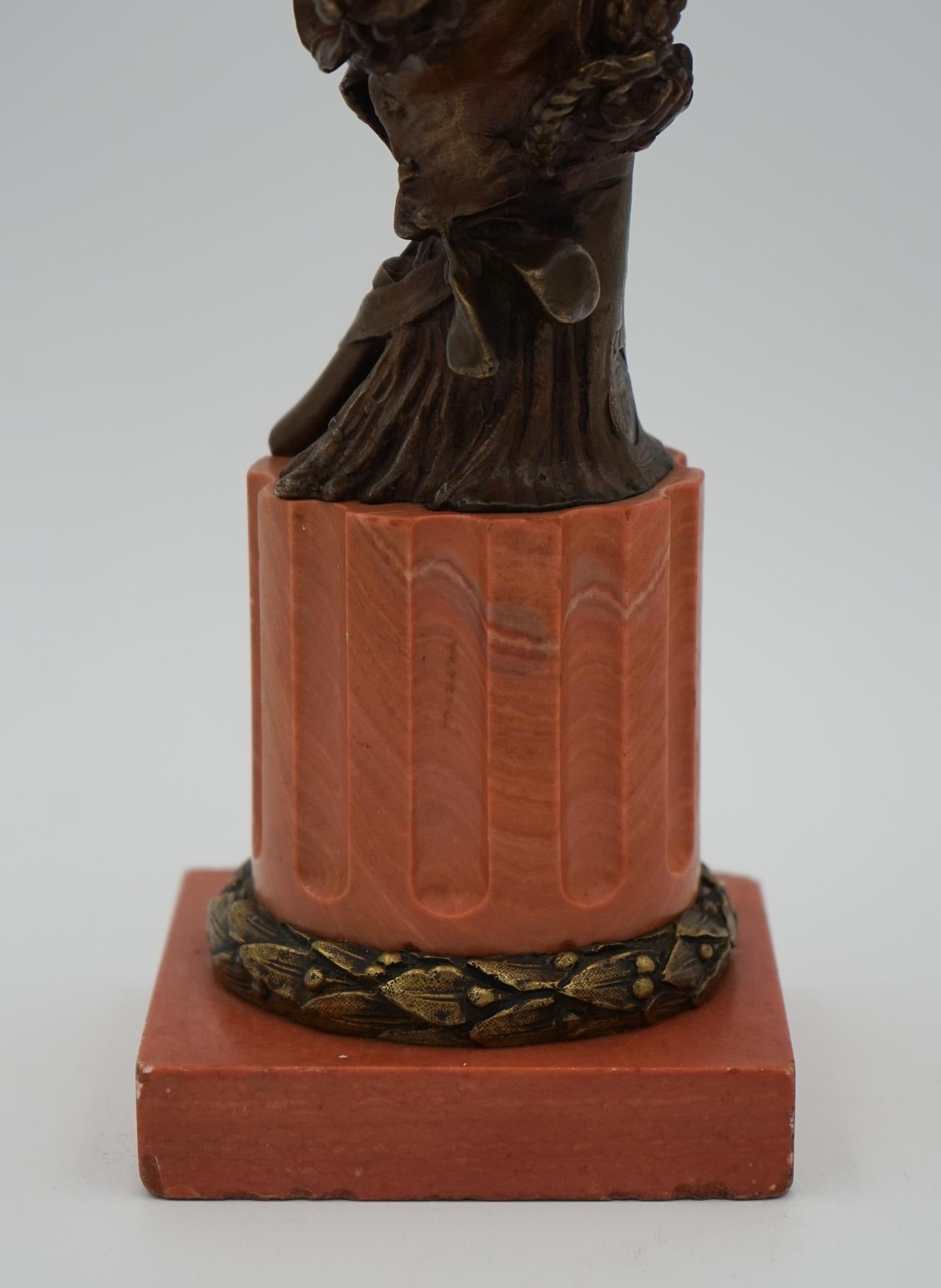 XIX secolo Antico 1856-1951 Georges Van der Straeten Busto in bronzo di donna olandese in vendita