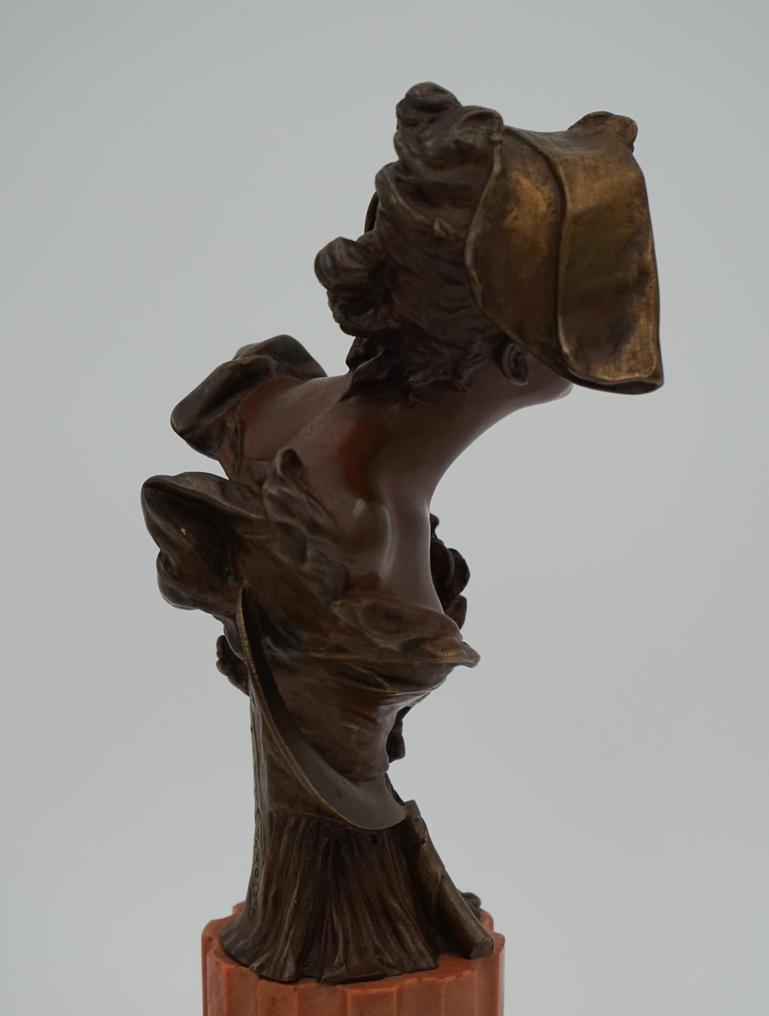 Antico 1856-1951 Georges Van der Straeten Busto in bronzo di donna olandese in vendita 1